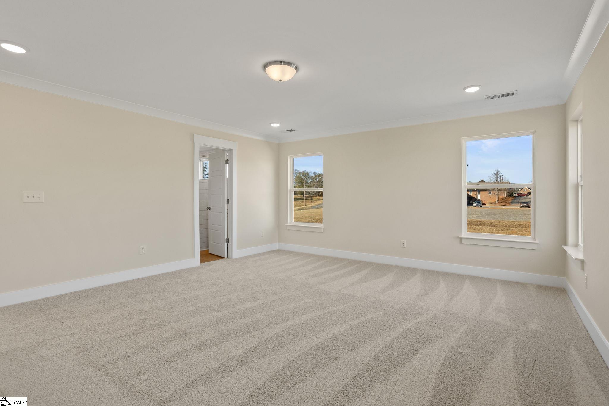 1716 Constitution Lane Moore, SC 29369