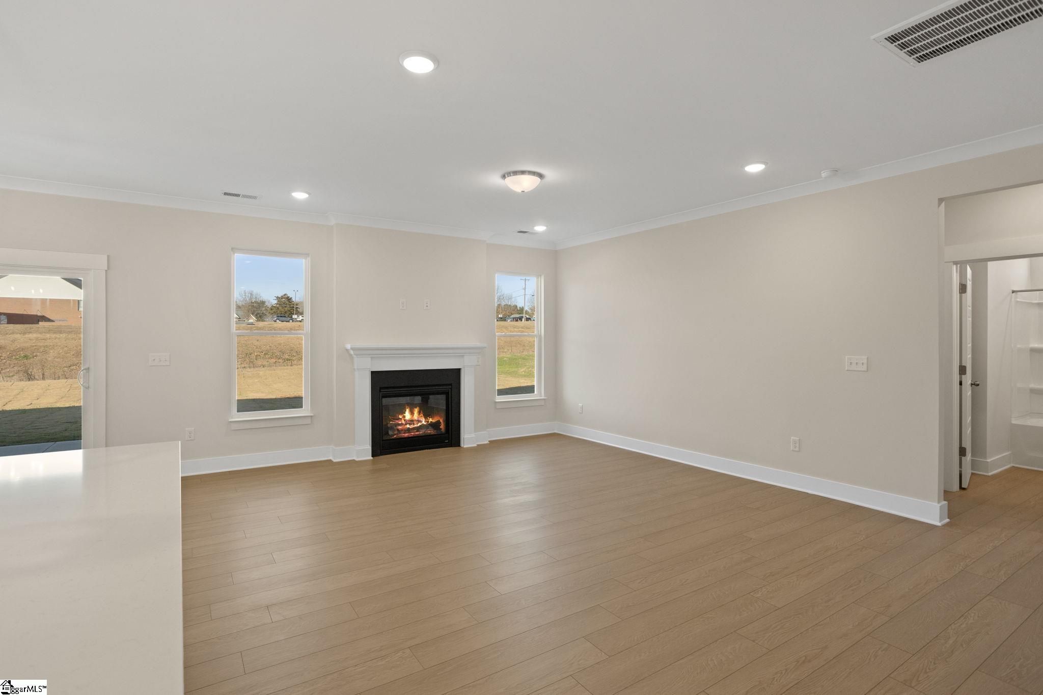 1716 Constitution Lane Moore, SC 29369