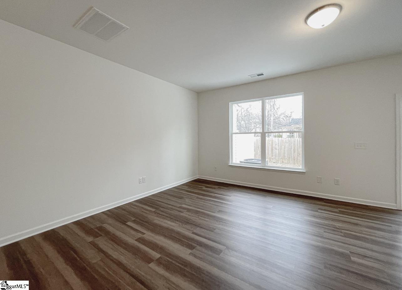 202 Spartina Court Spartanburg, SC 29307