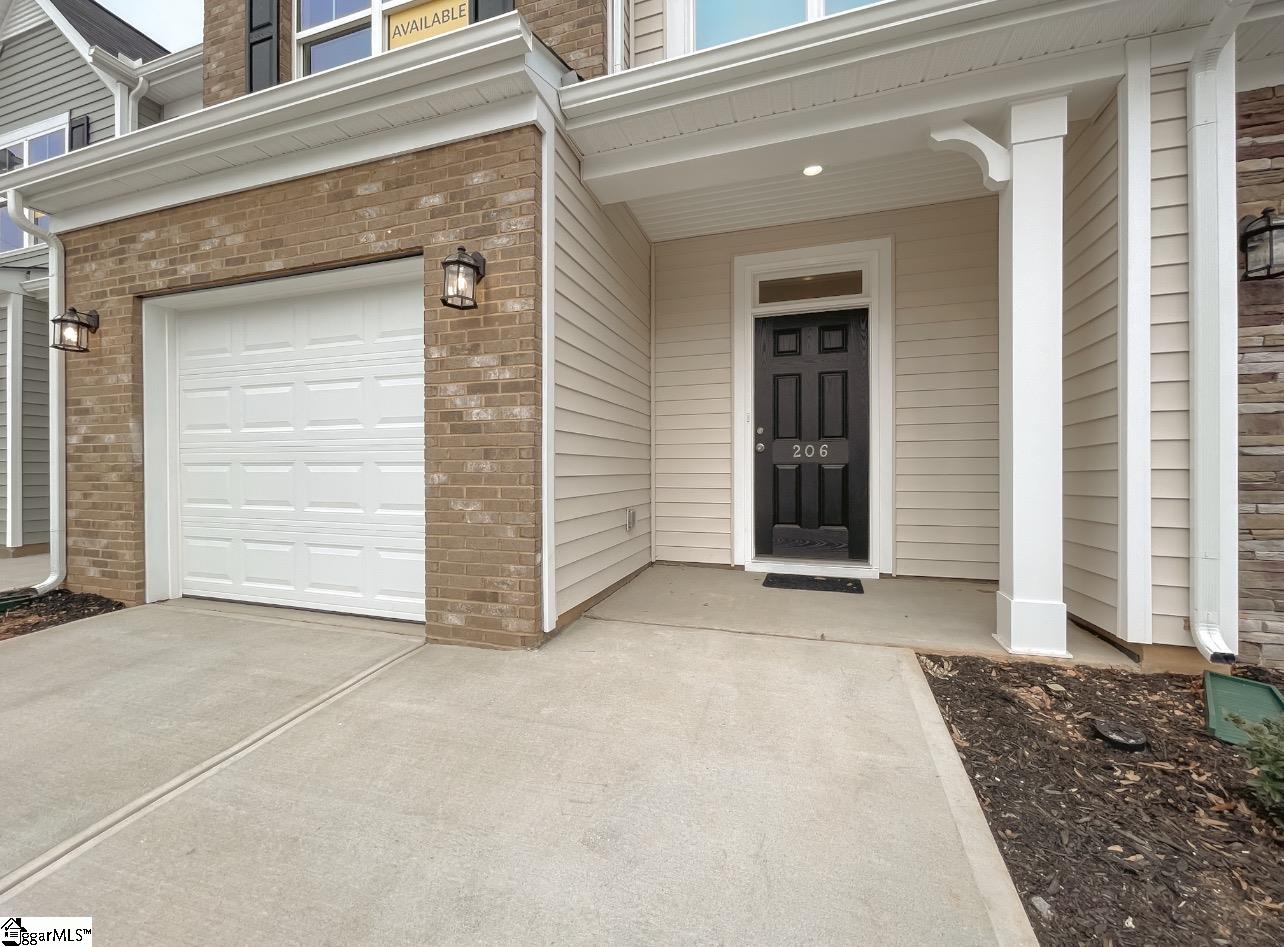 206 Spartina Court Spartanburg, SC 29307