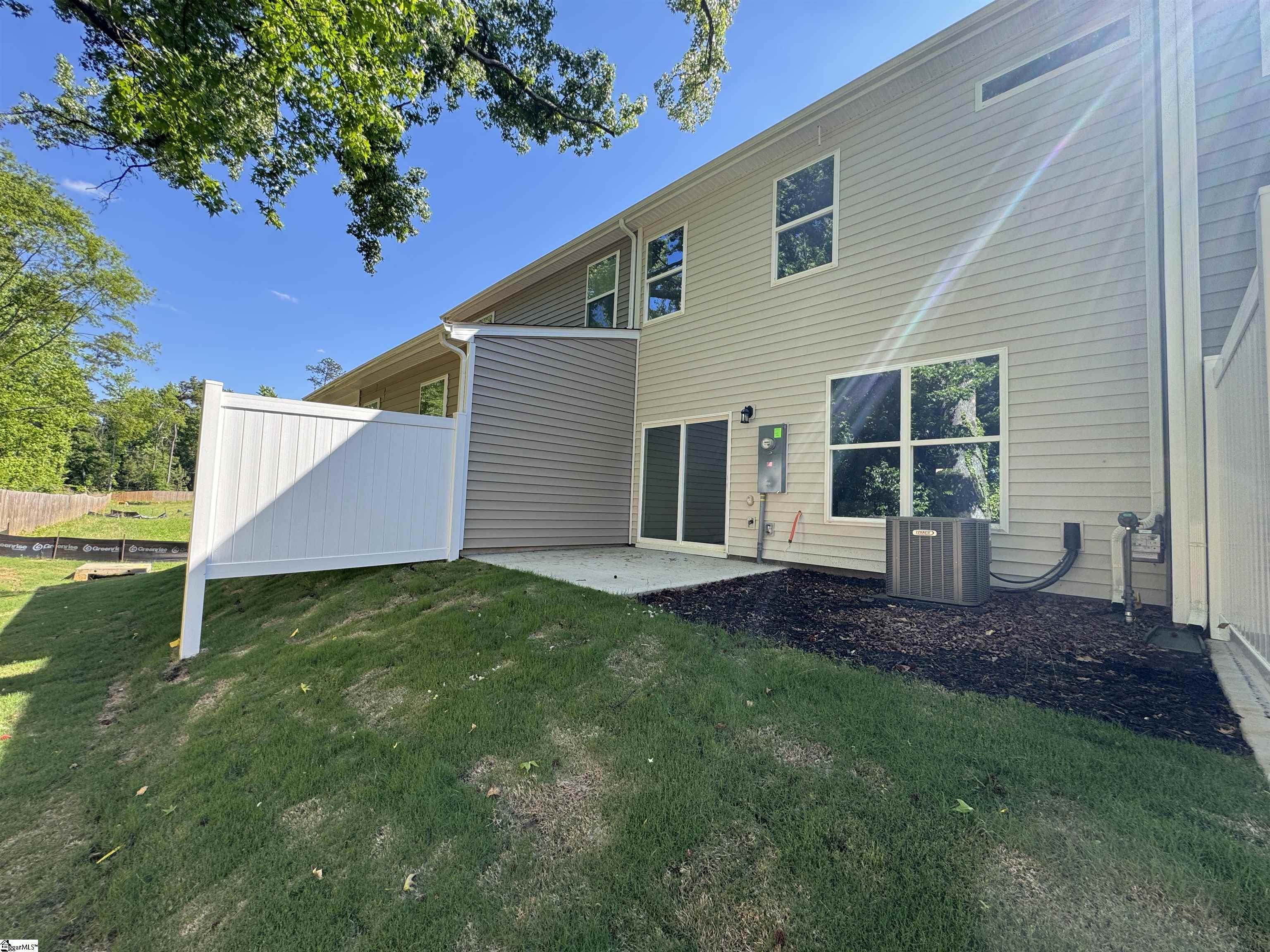 206 Spartina Court Spartanburg, SC 29307