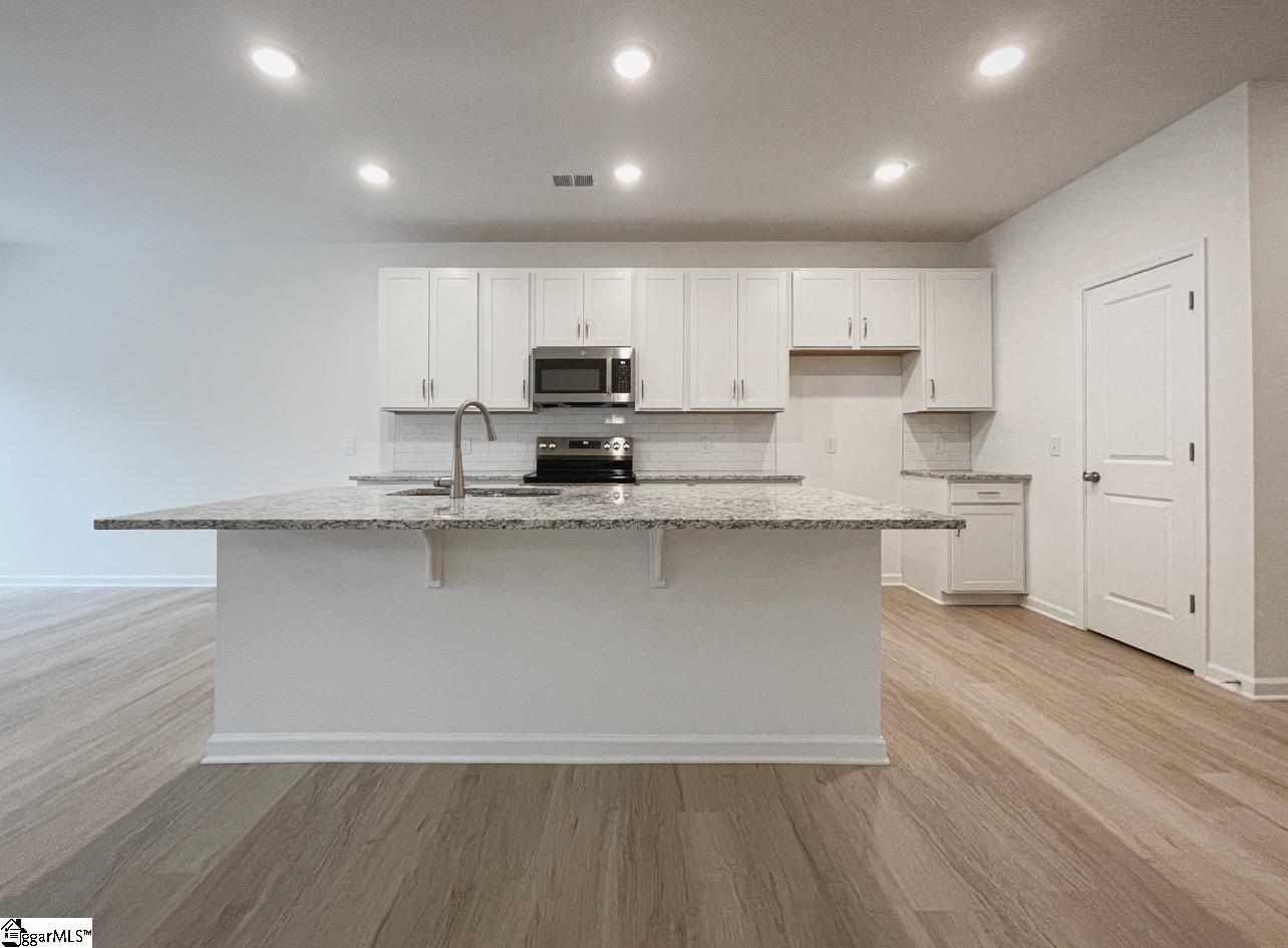 206 Spartina Court Spartanburg, SC 29307