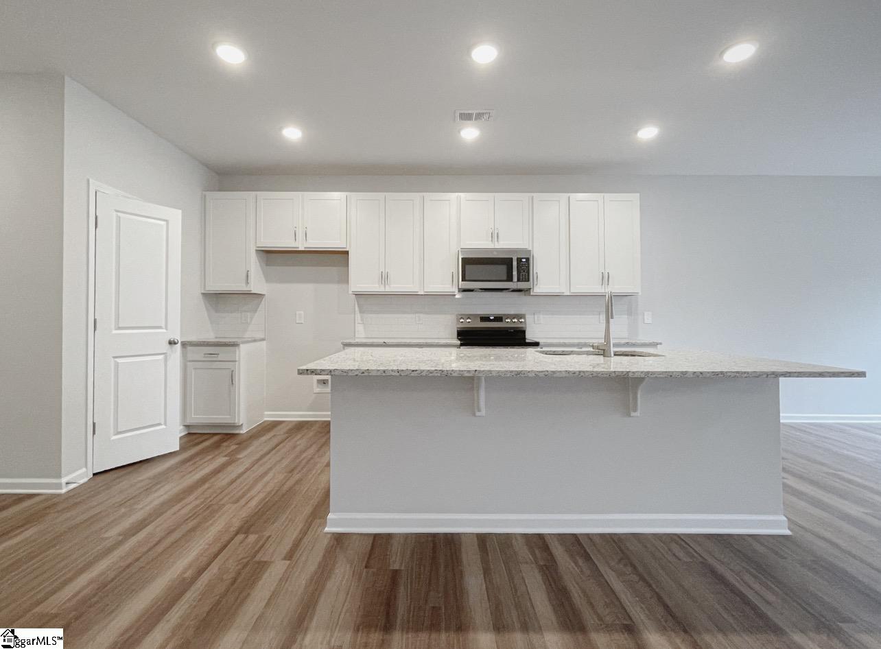 207 Spartina Court Spartanburg, SC 29307
