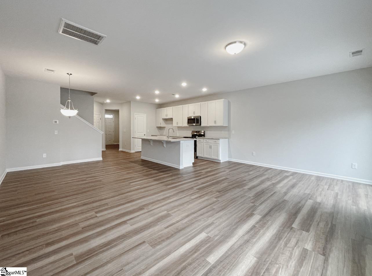 207 Spartina Court Spartanburg, SC 29307