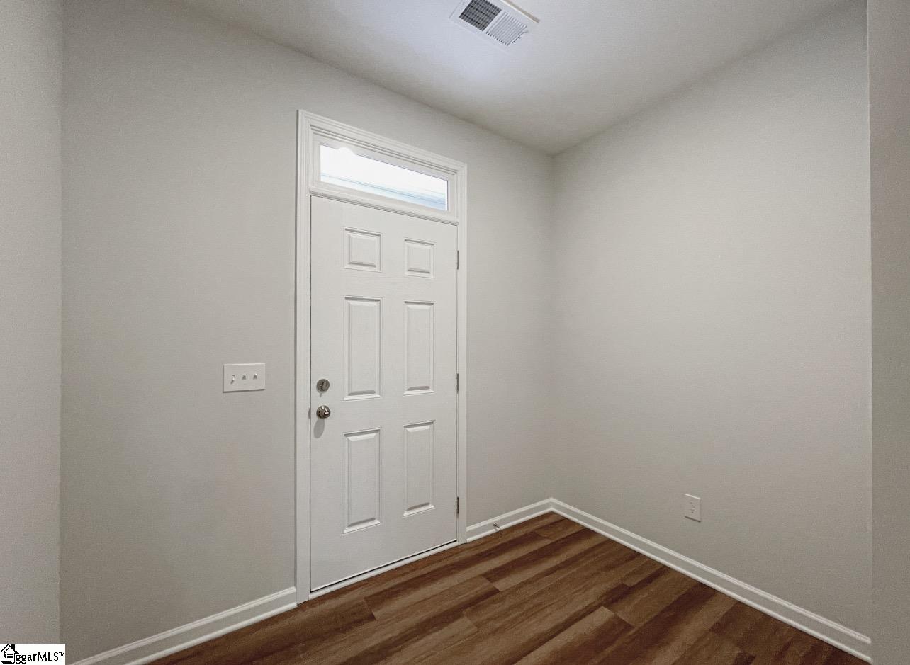 207 Spartina Court Spartanburg, SC 29307