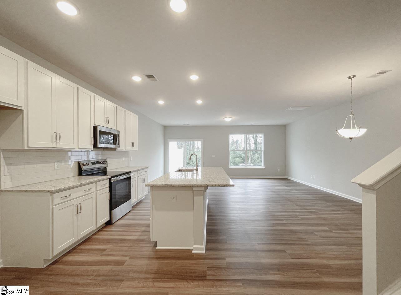 207 Spartina Court Spartanburg, SC 29307