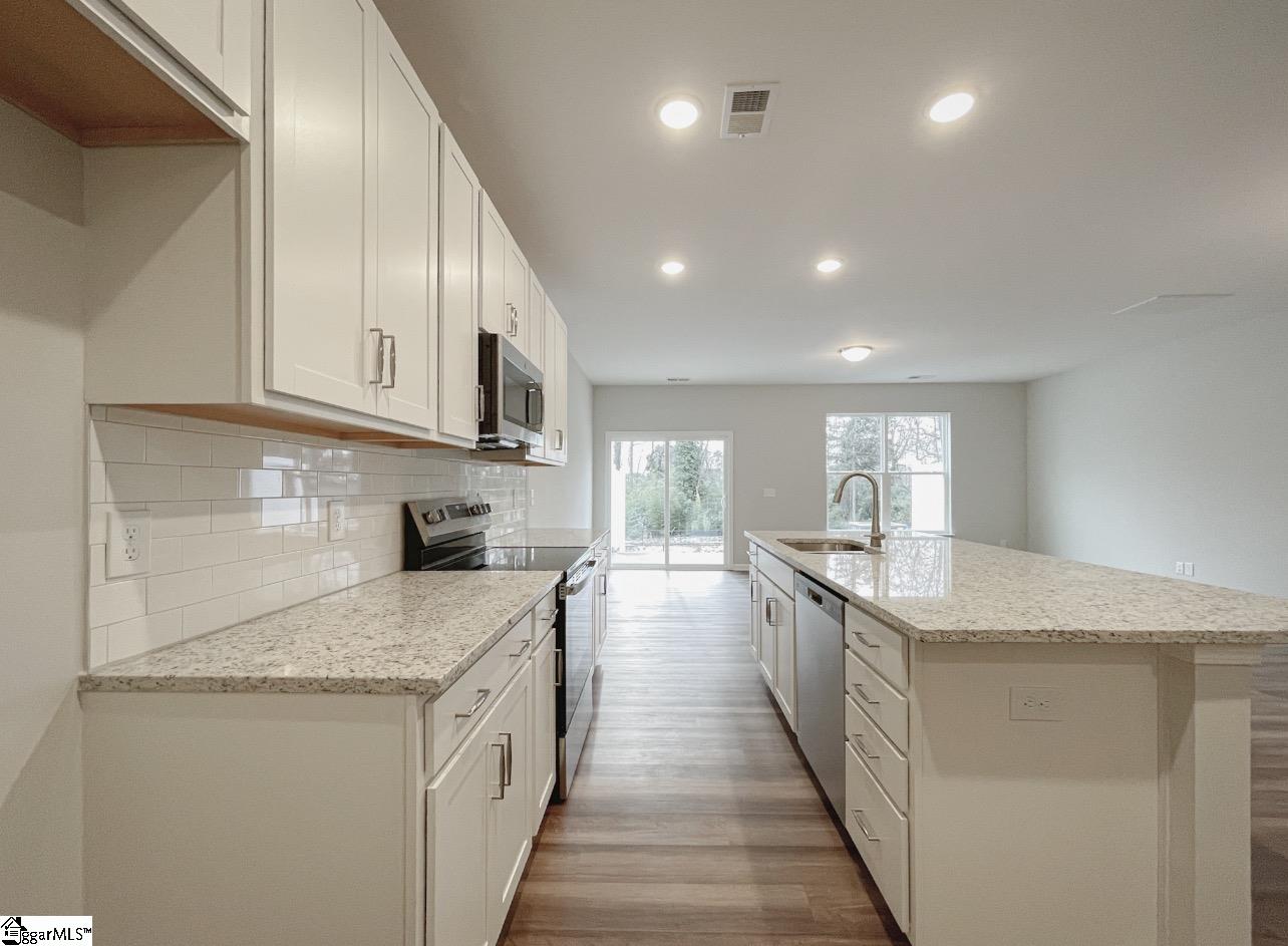207 Spartina Court Spartanburg, SC 29307