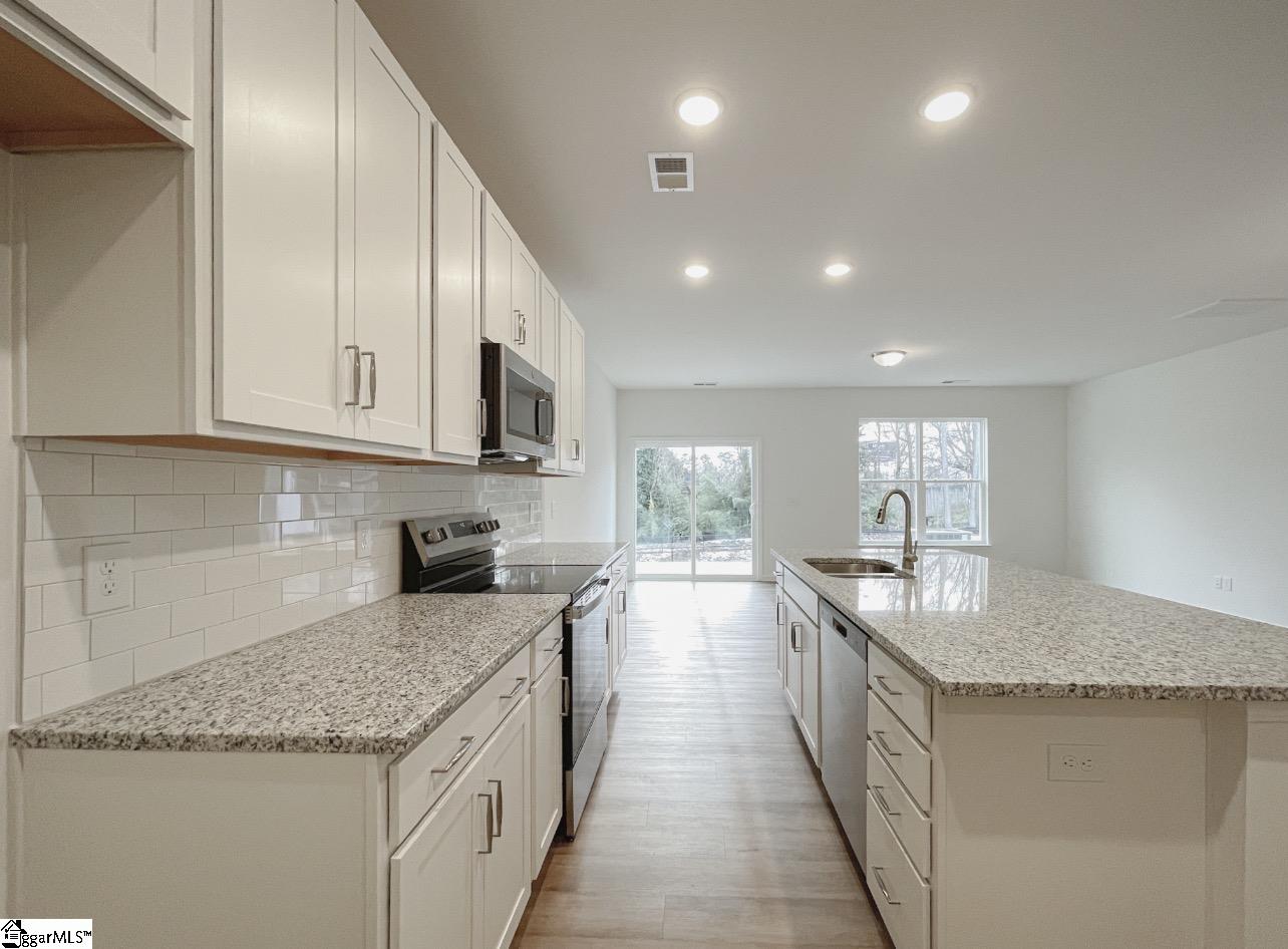 205 Spartina Court Spartanburg, SC 29307