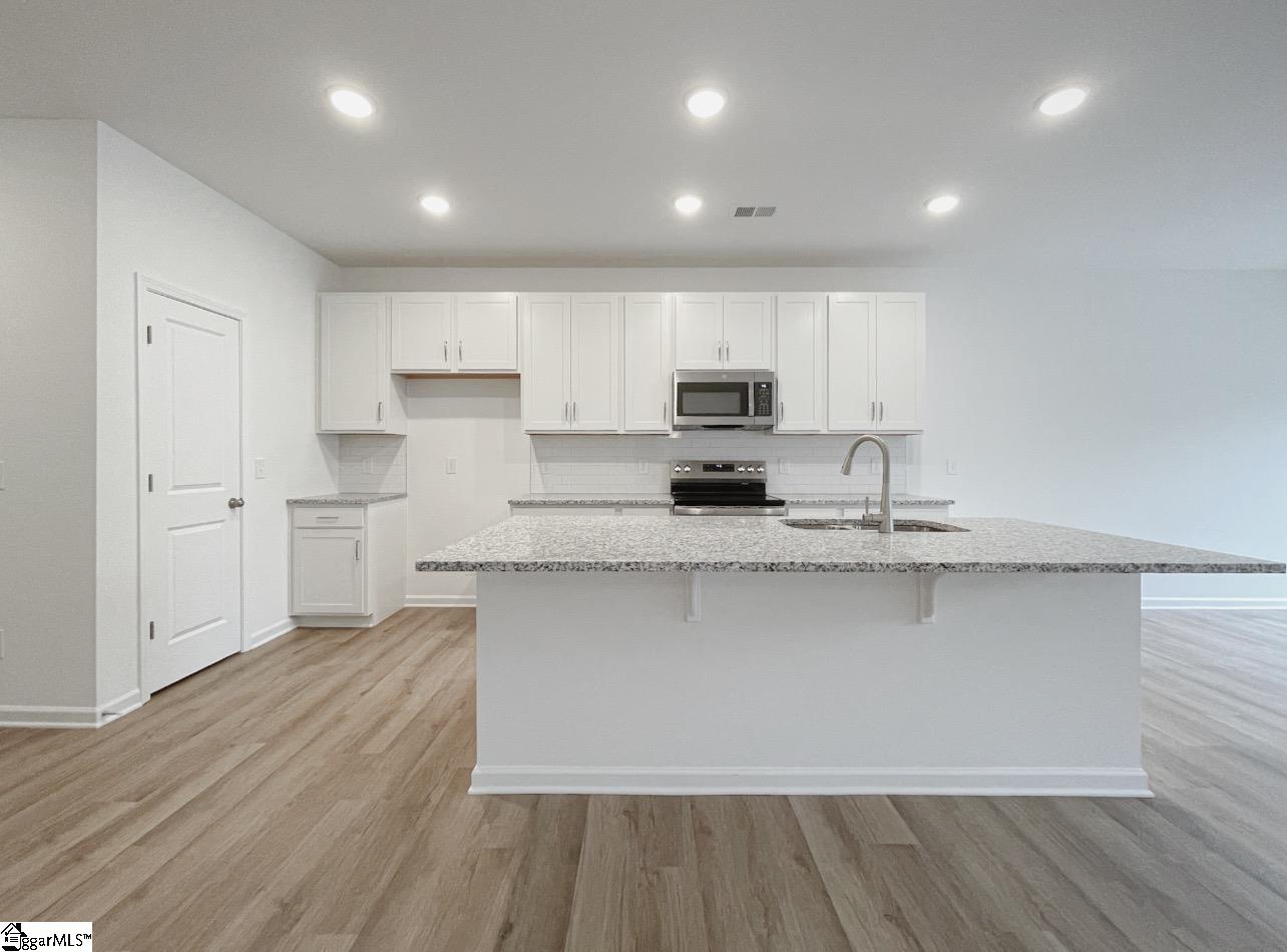205 Spartina Court Spartanburg, SC 29307