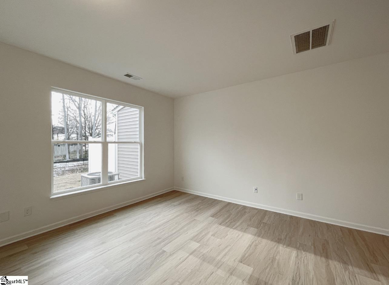 203 Spartina Court Spartanburg, SC 29307