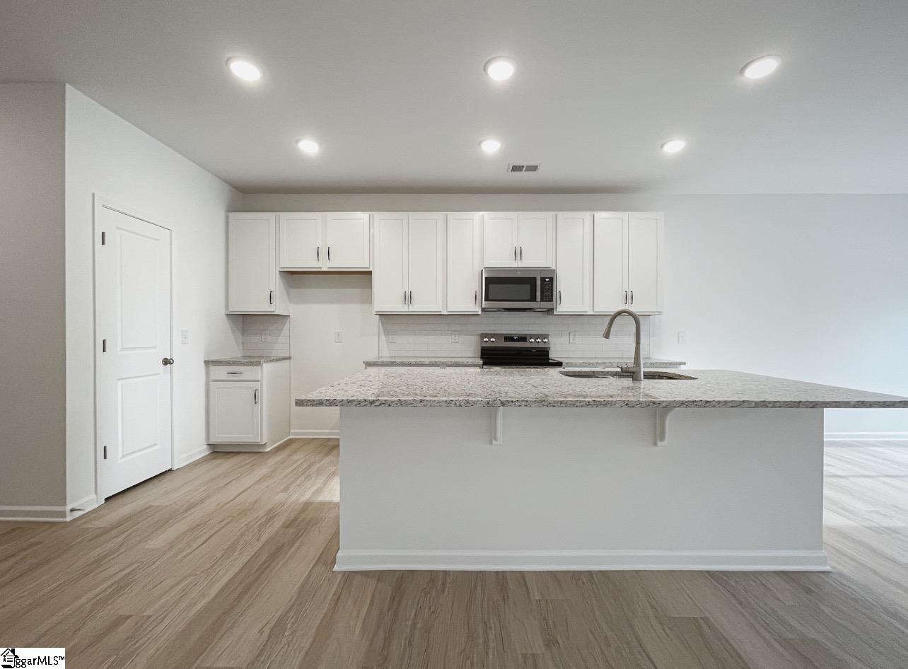 203 Spartina Court Spartanburg, SC 29307