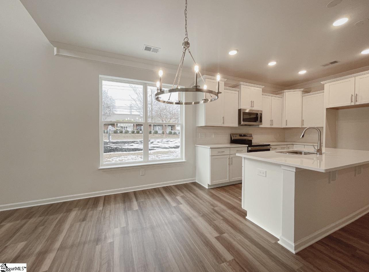 201 Spartina Court Spartanburg, SC 29307