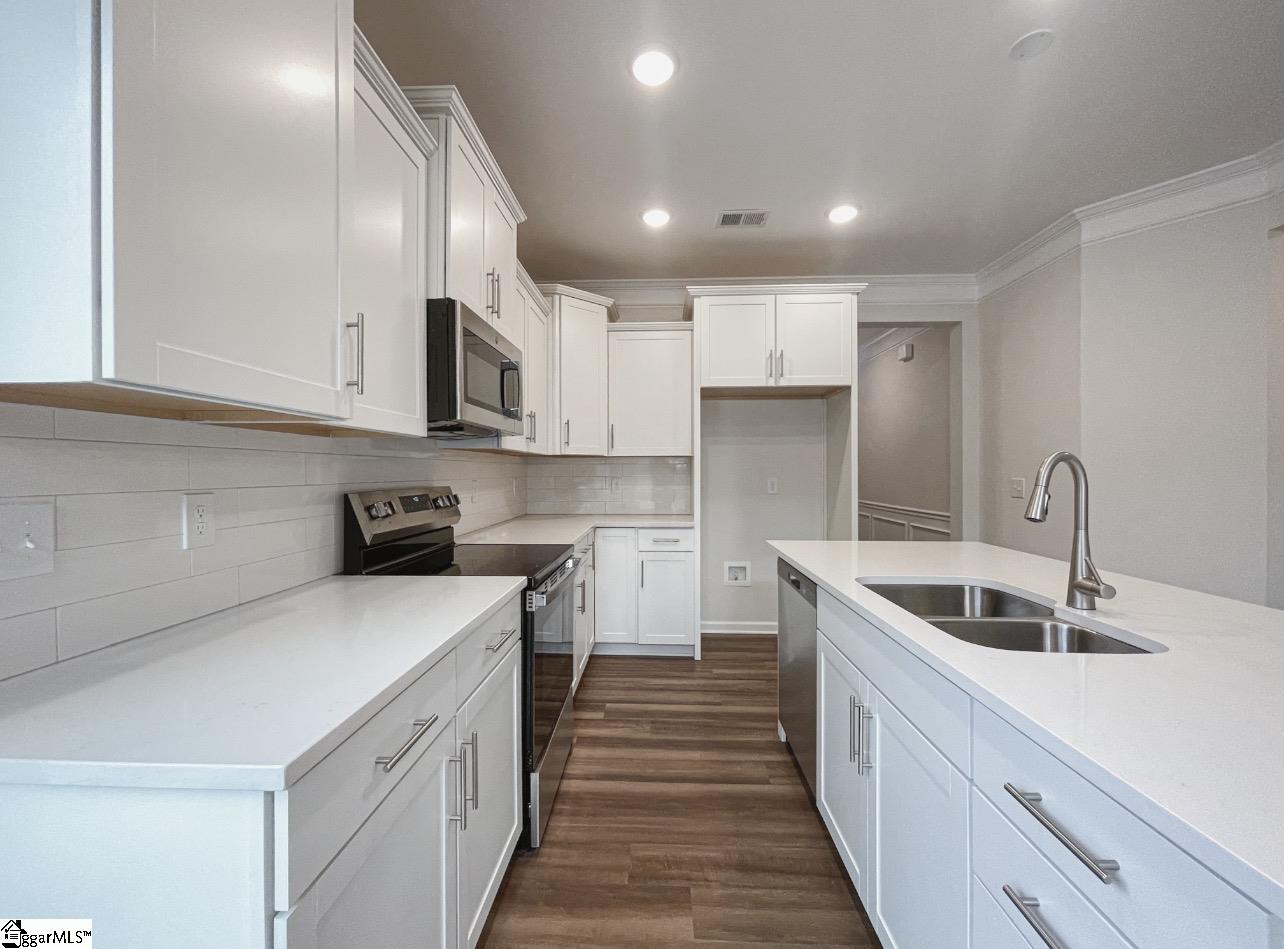 201 Spartina Court Spartanburg, SC 29307