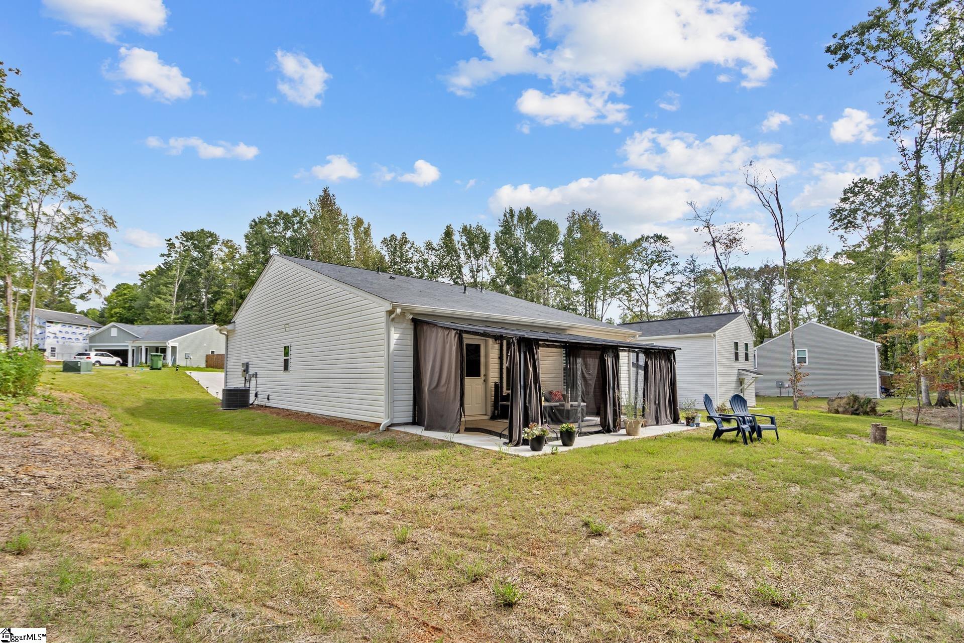 112 Heather Glen photo 35