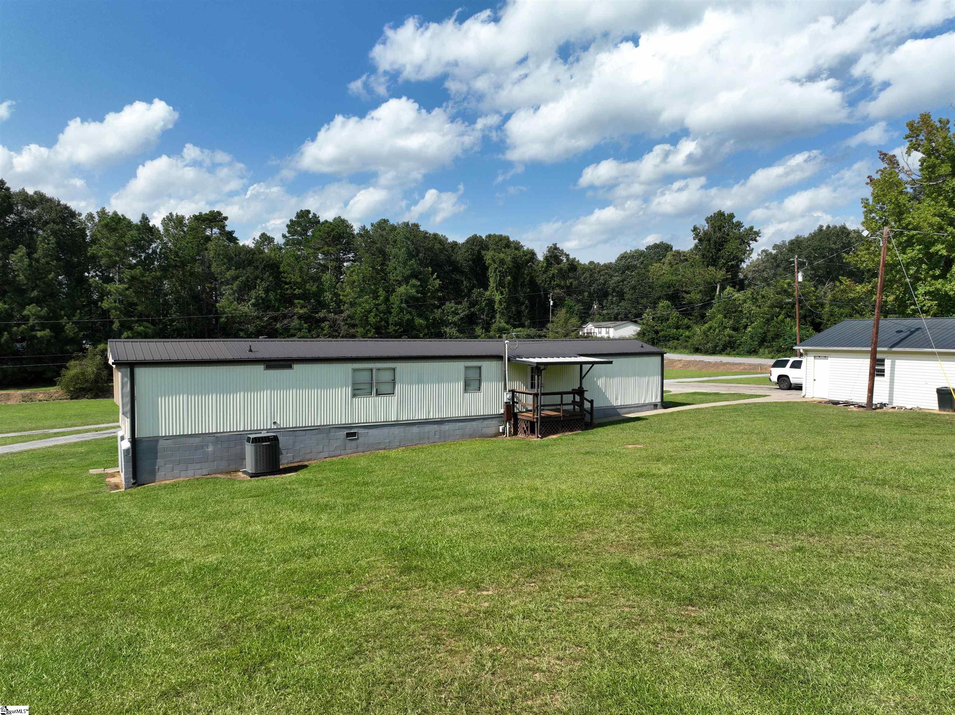 1425 Amity Road Anderson, SC 29621