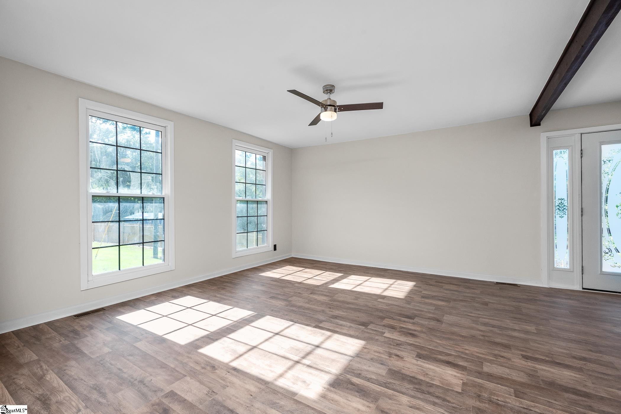 141 Agnes Drive photo 12