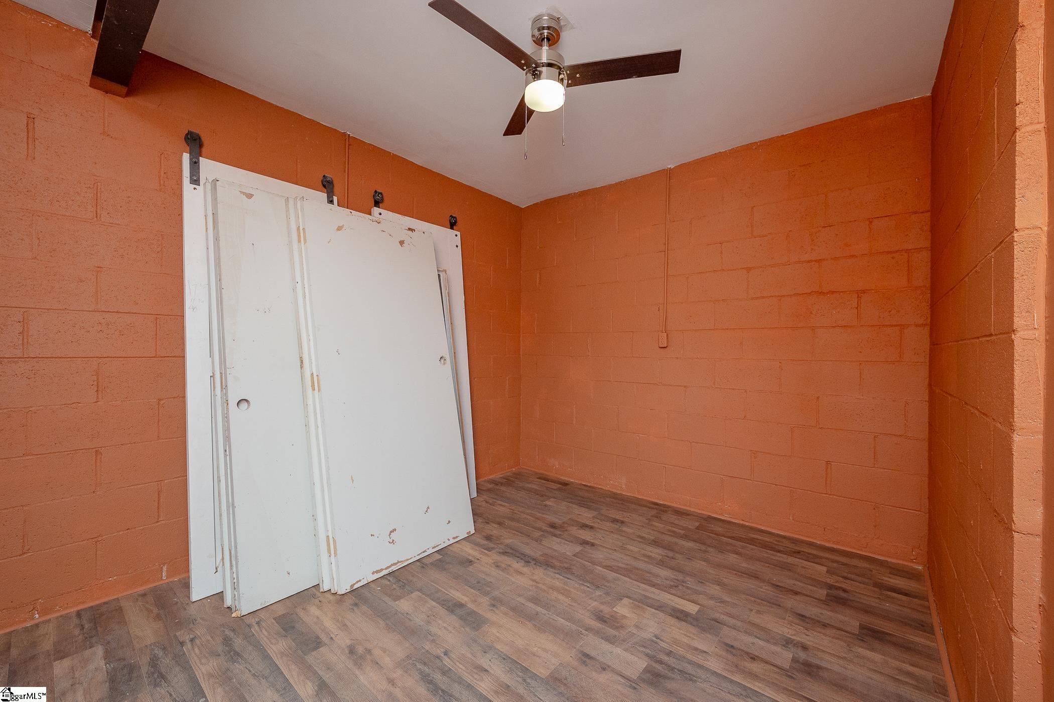 141 Agnes Drive photo 46
