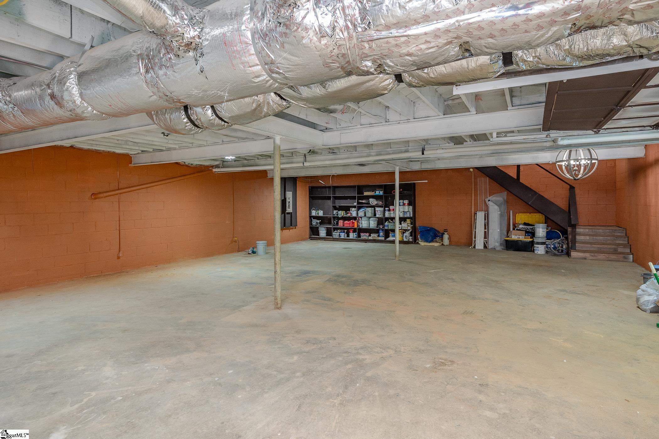 141 Agnes Drive photo 48