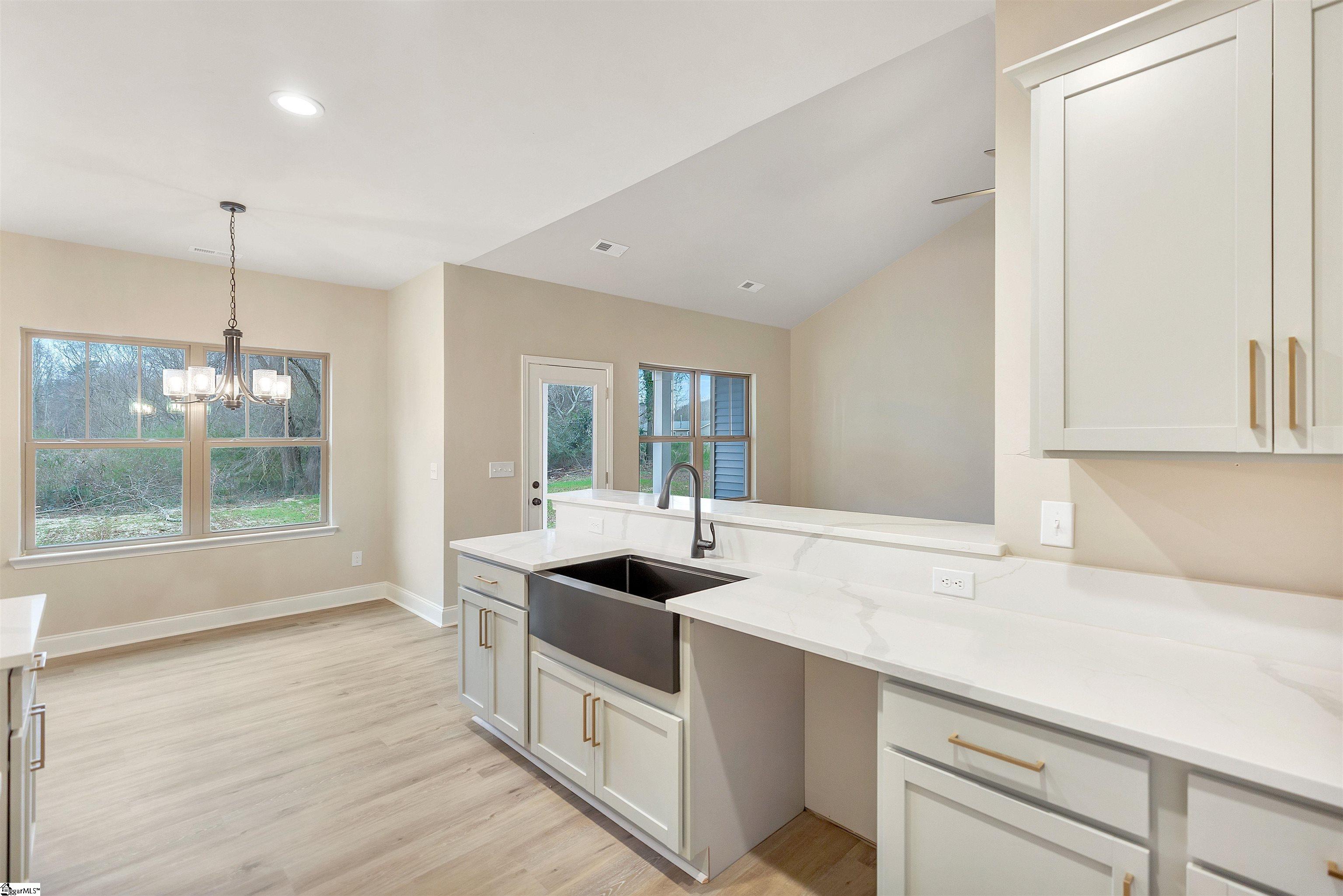 108 Brookridge Drive Anderson, SC 29624