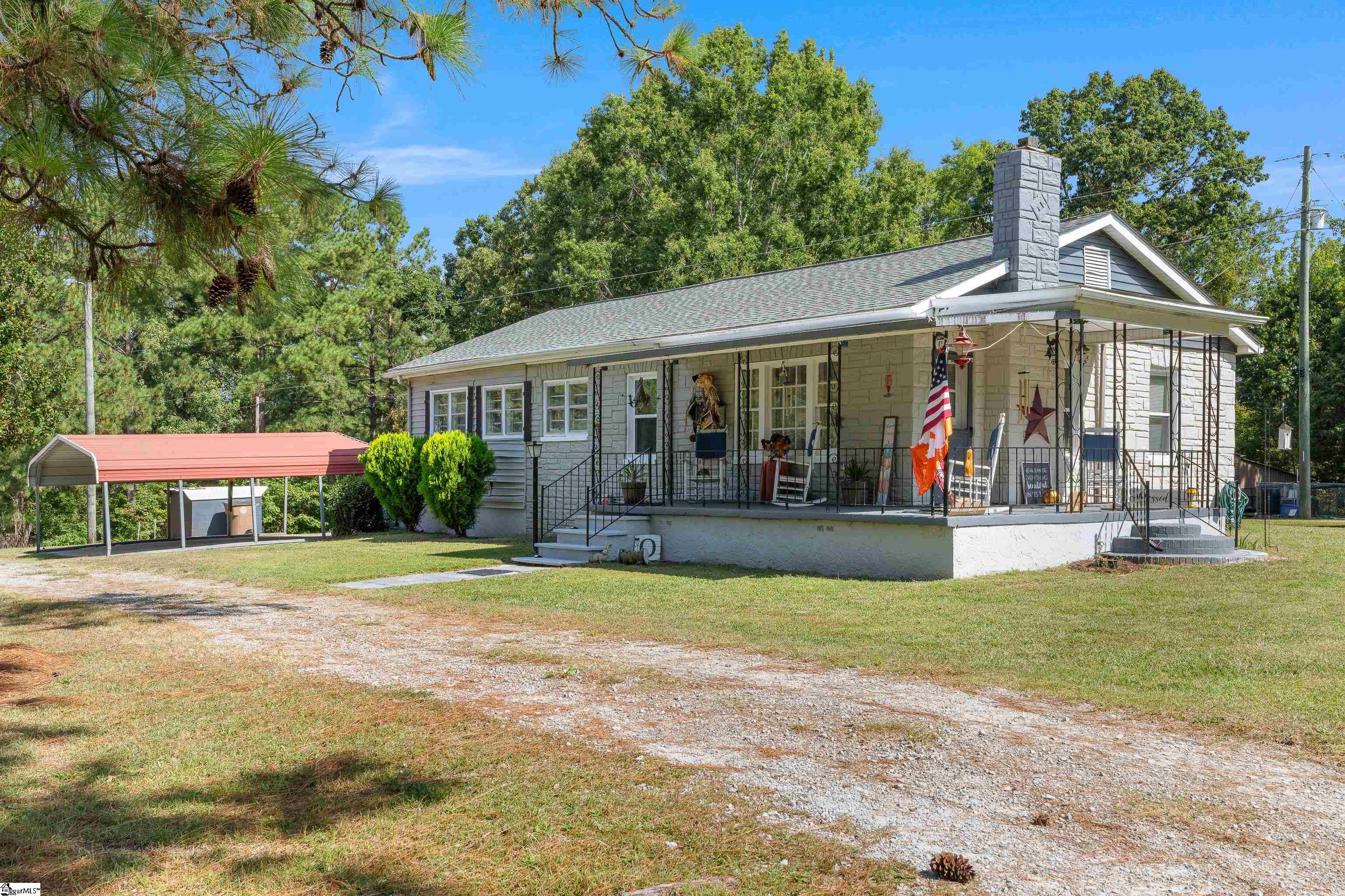 Homes for sale in Whitmire, SC | 23636 Hwy 121/176 Hwy, Whitmire, SC 29178 | MLS# 1569853