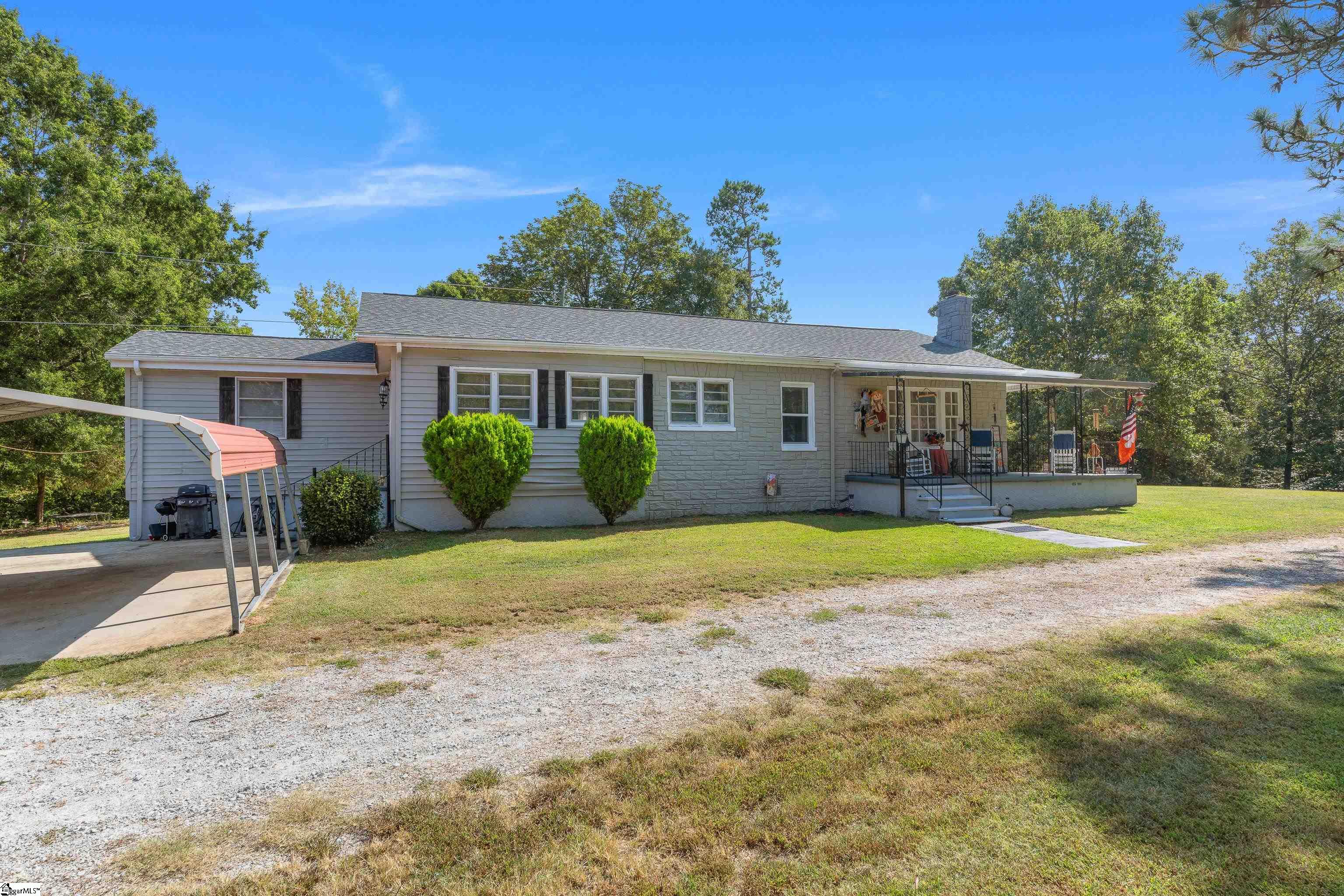 Homes for sale in Whitmire, SC | 23636 Hwy 121/176 Hwy, Whitmire, SC 29178 | MLS# 1569853