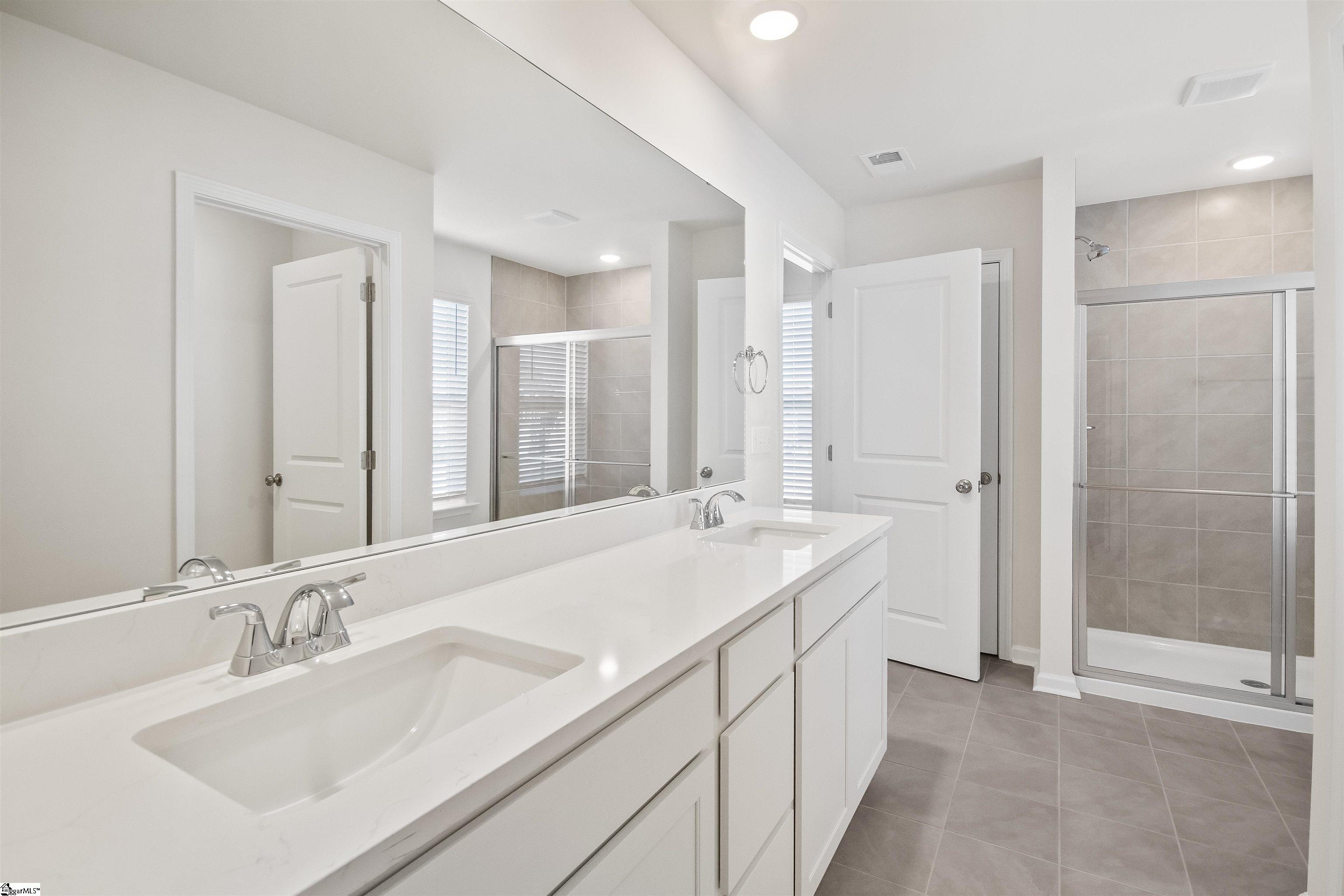 1102 Ogeechee Court Spartanburg, SC 29303