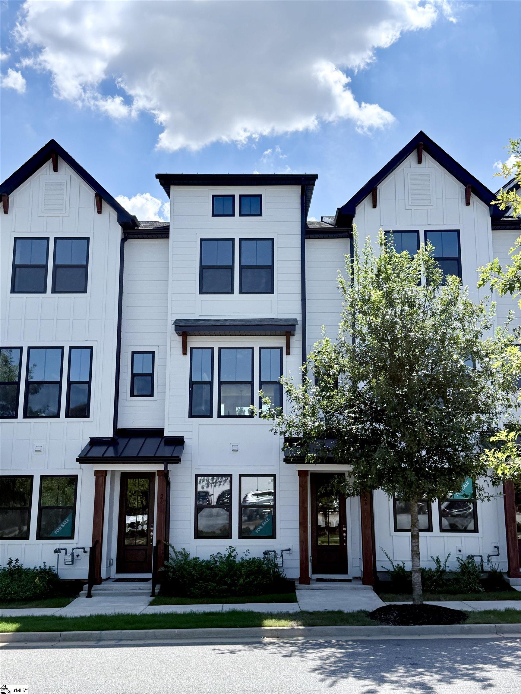 24 Renaissance Row Drive