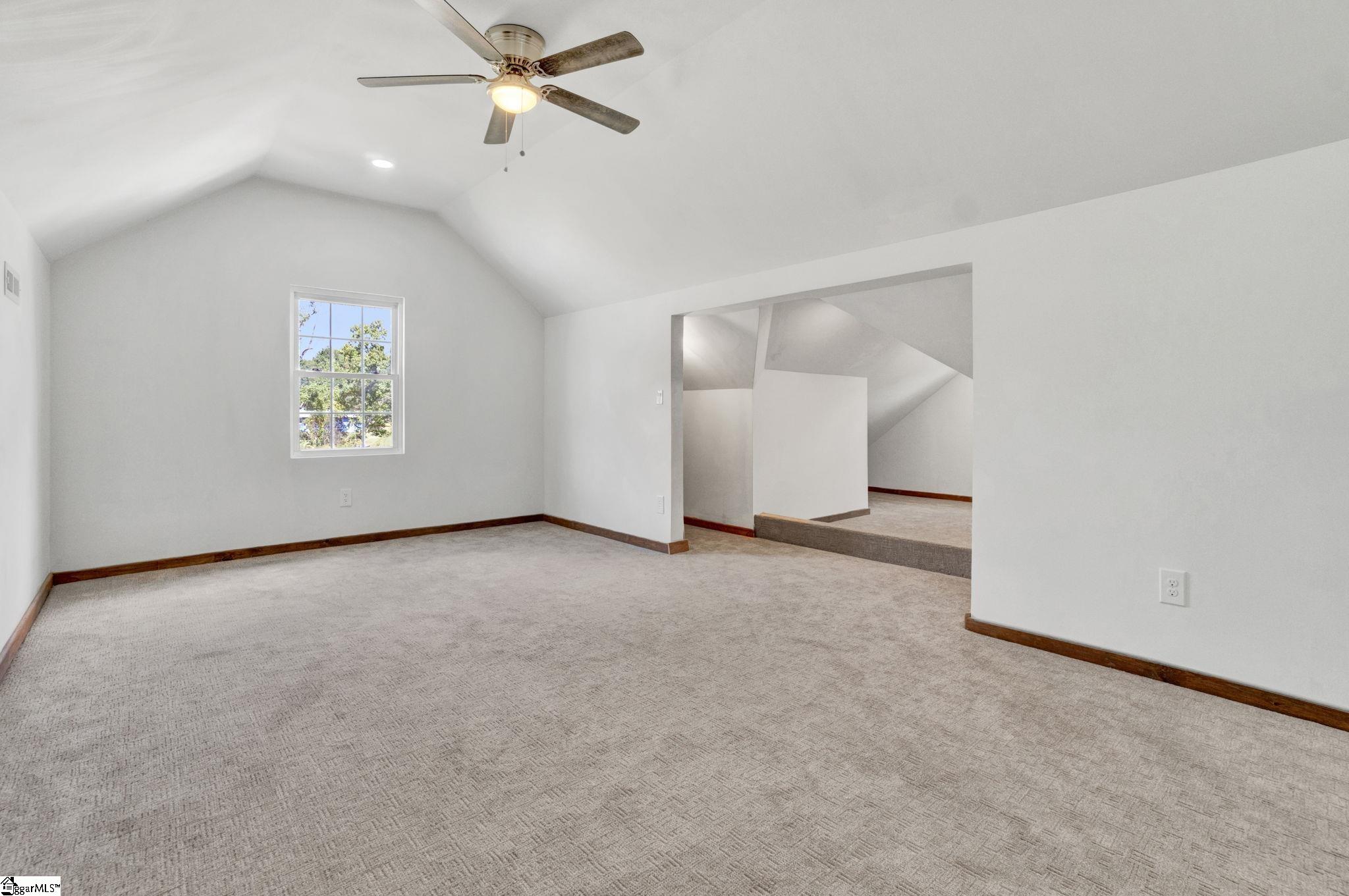 136 Amberwood Drive photo 30