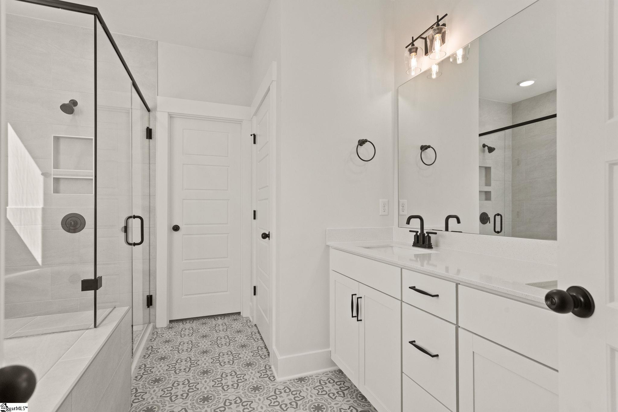 1821 Betsy Ross Drive Moore, SC 29369
