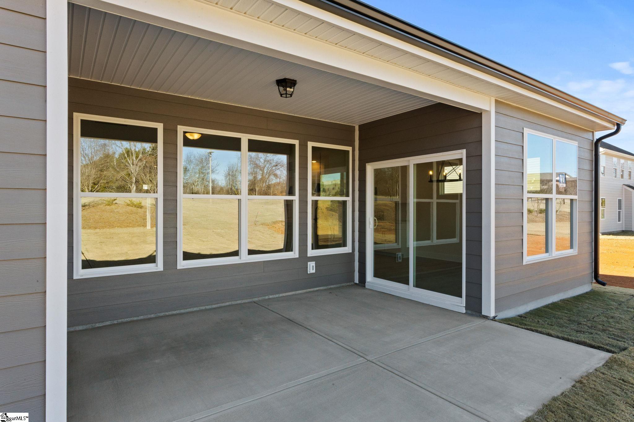 1821 Betsy Ross Drive Moore, SC 29369