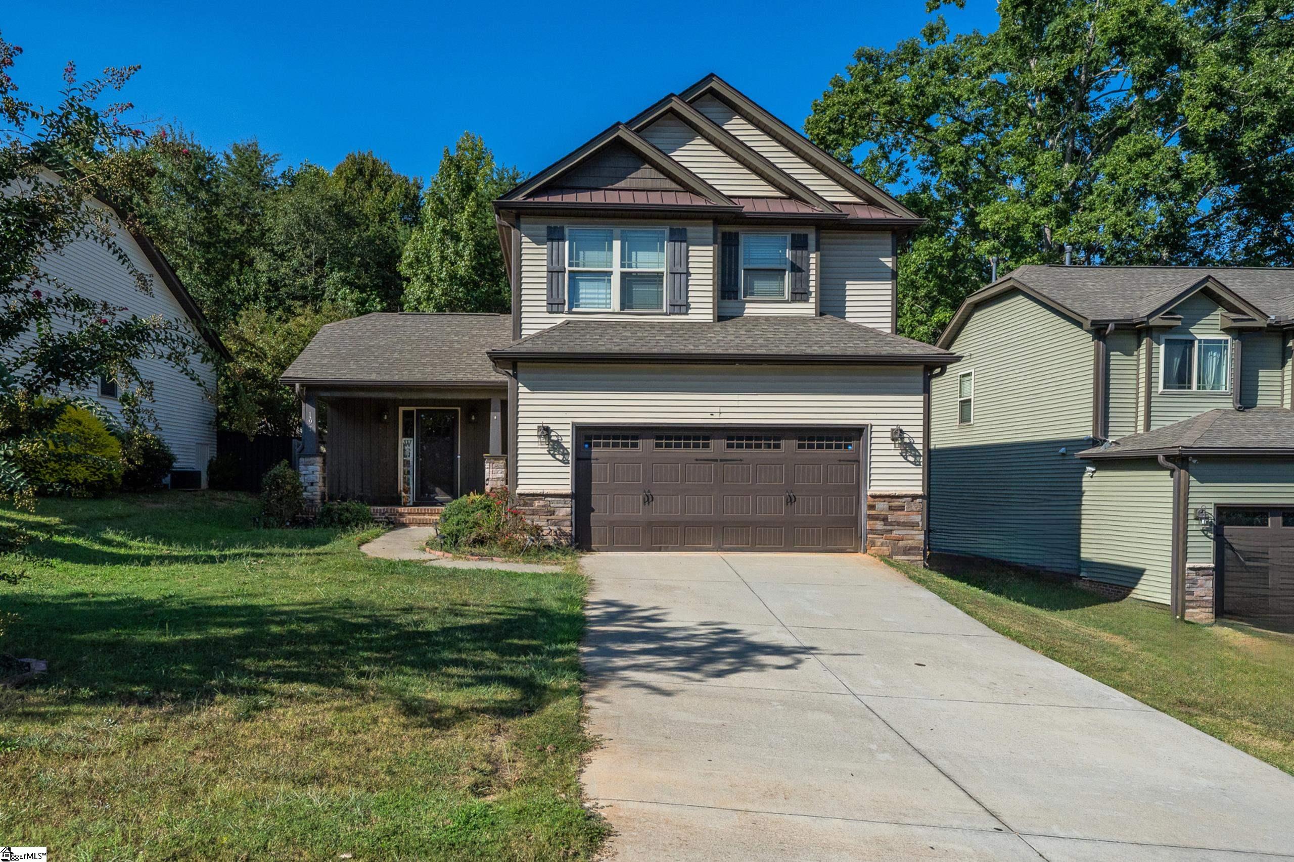 Photo 1 of Single family home for sale at 197 Tiara Ridge Ln, Duncan, SC 29334 | MLS# 1571078 | Listing updated on 2026-09-03