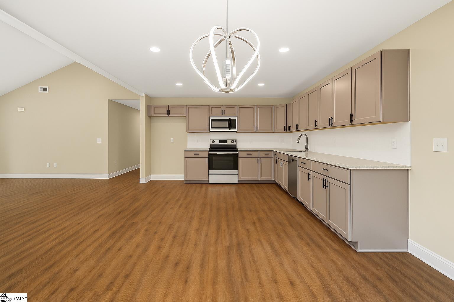 1606 S Murray Avenue Extension photo 13