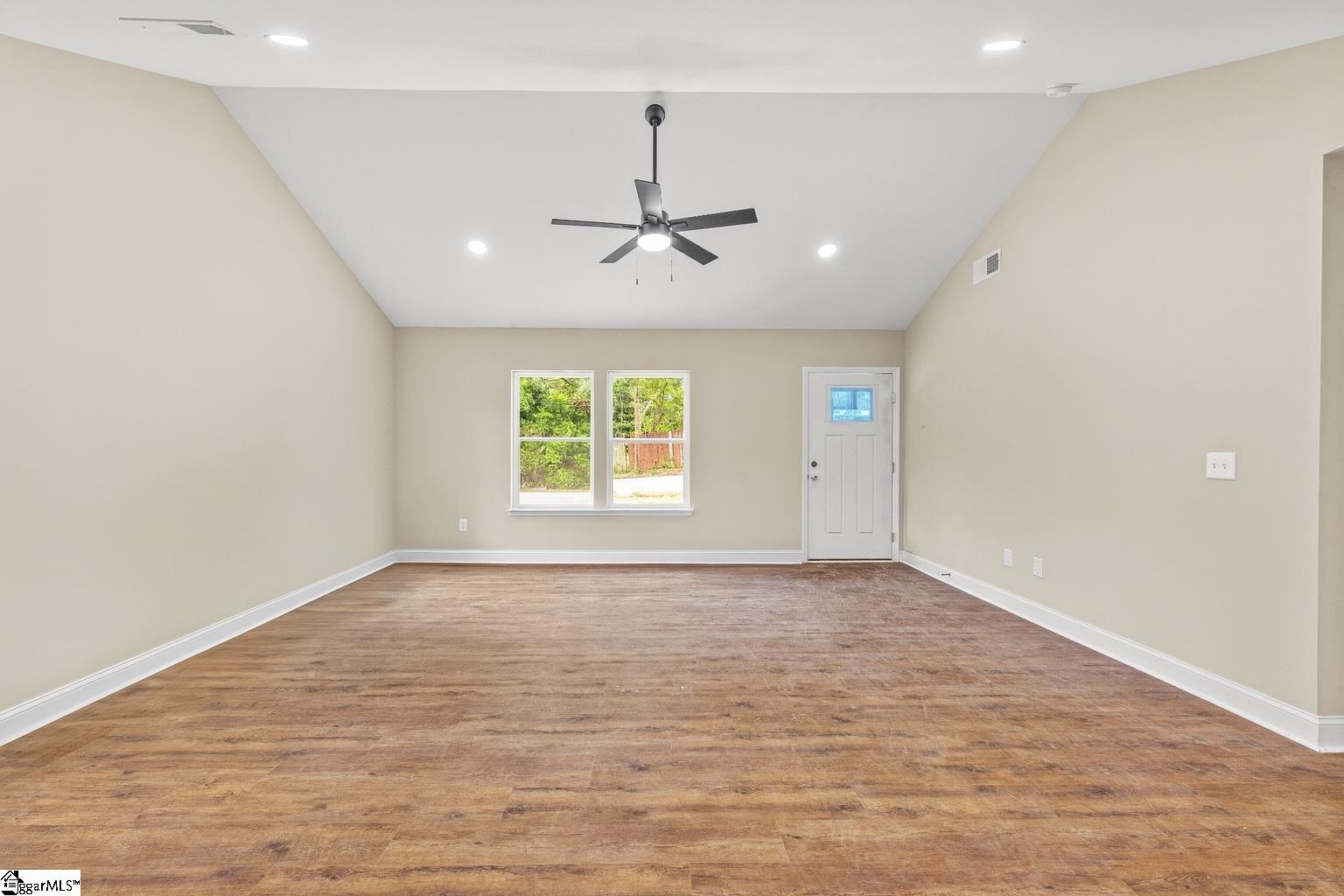 1606 S Murray Avenue Extension photo 8