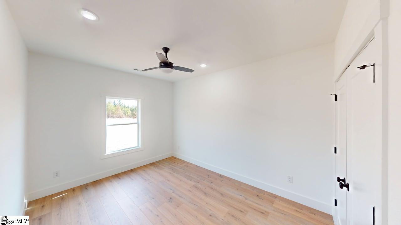 261 Ridge Road photo 13
