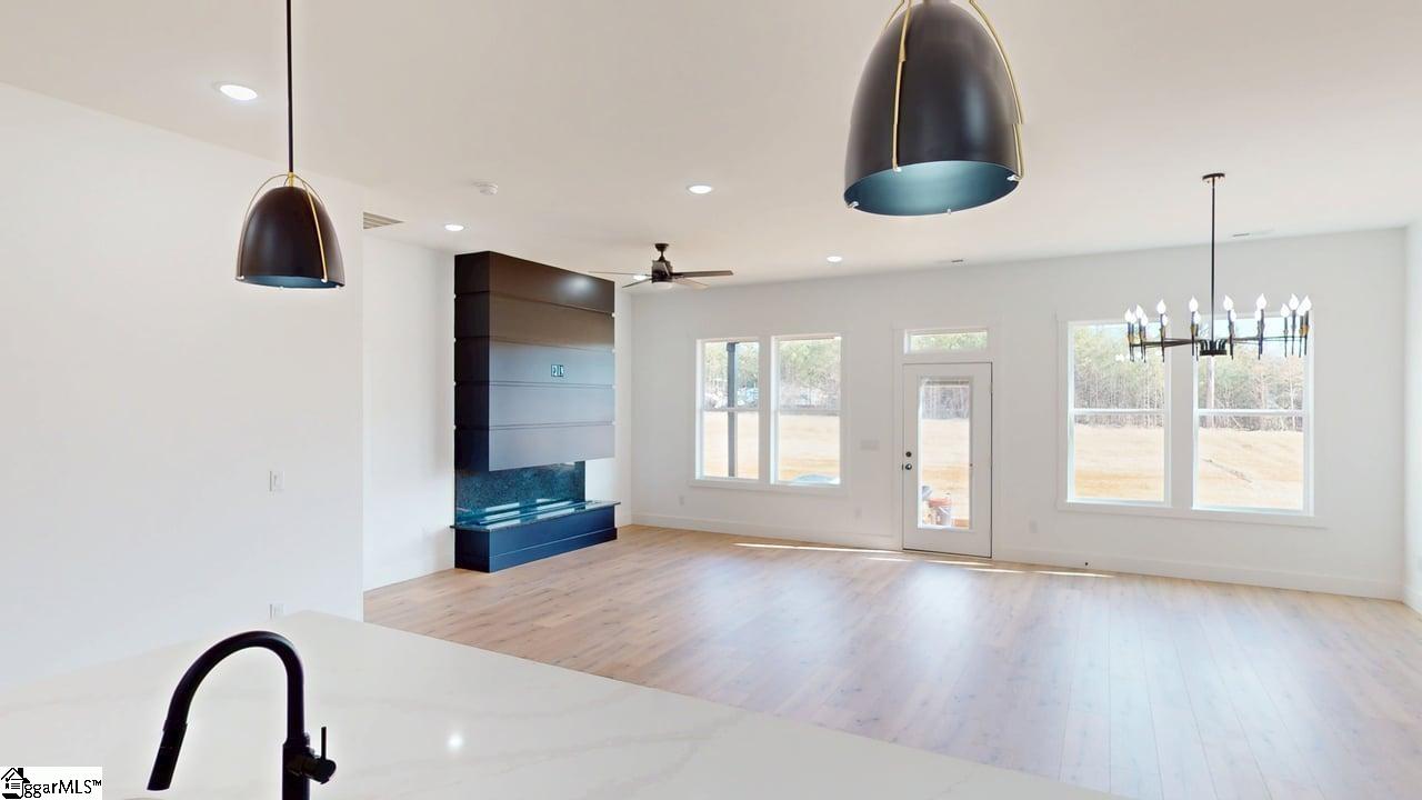 261 Ridge Road photo 8