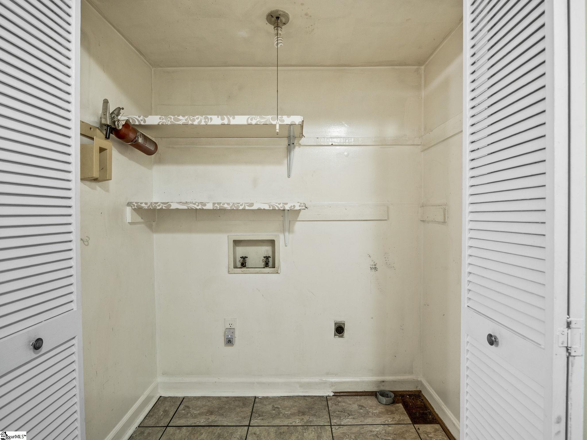 153 Highridge Drive Spartanburg, SC 29307