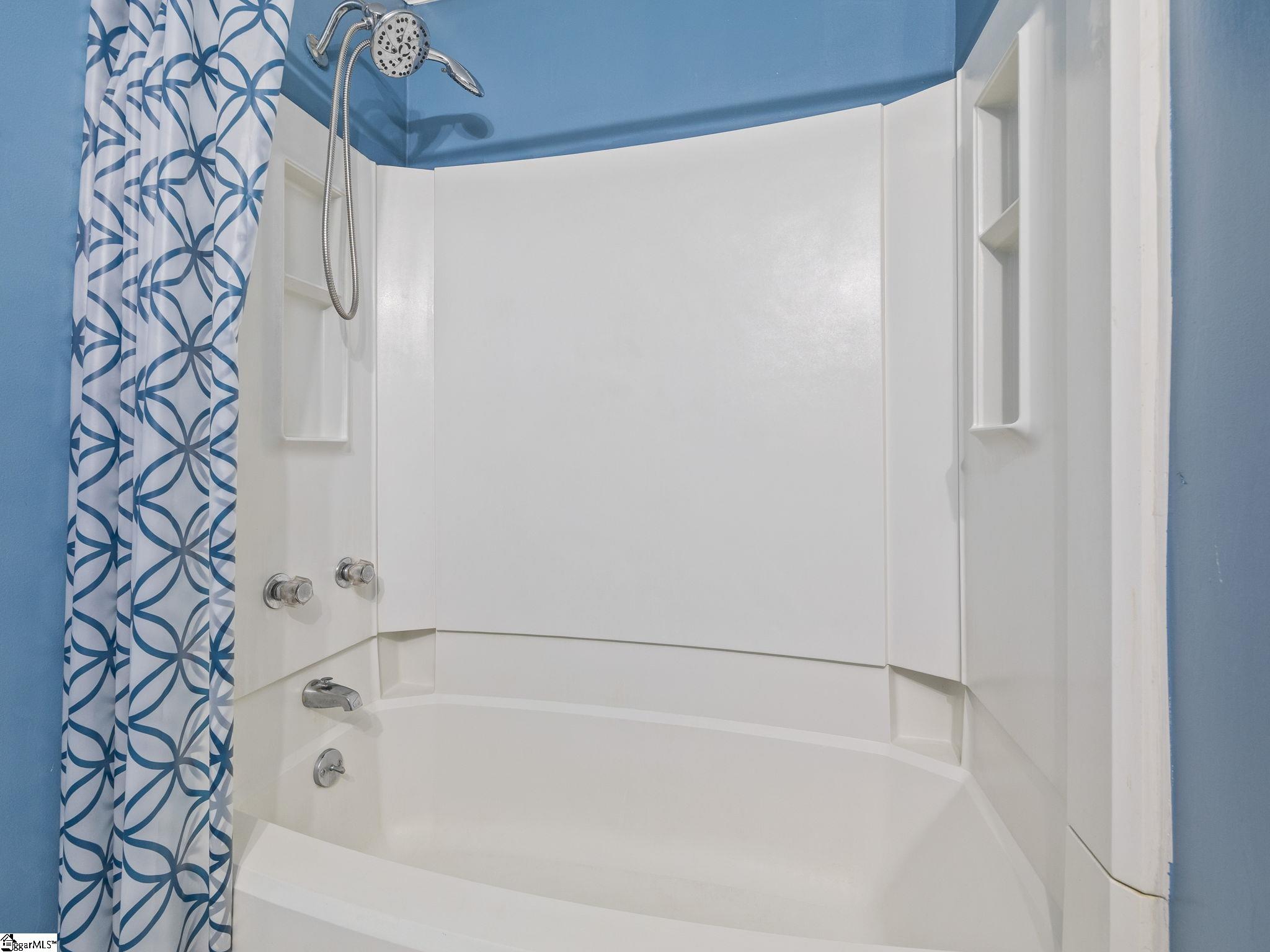 153 Highridge Drive Spartanburg, SC 29307