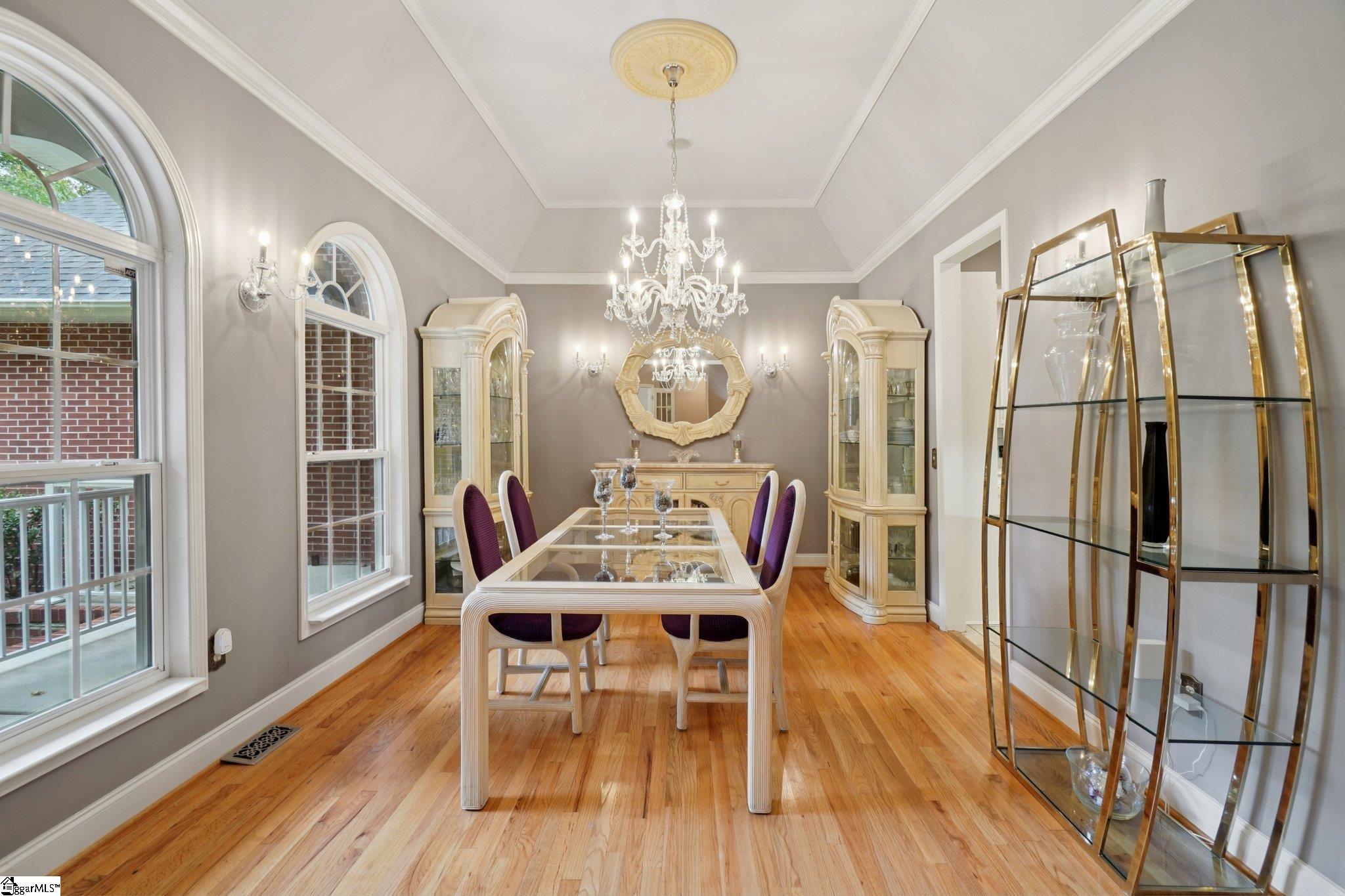 100 Paris Glen Way Greenville, SC 29609