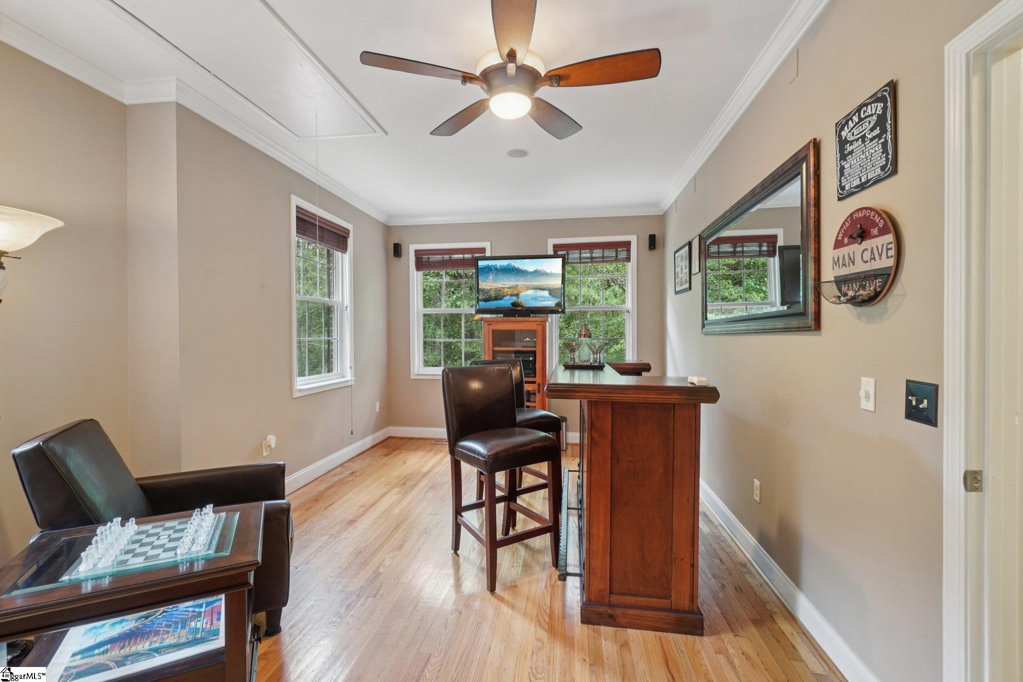 100 Paris Glen Way Greenville, SC 29609