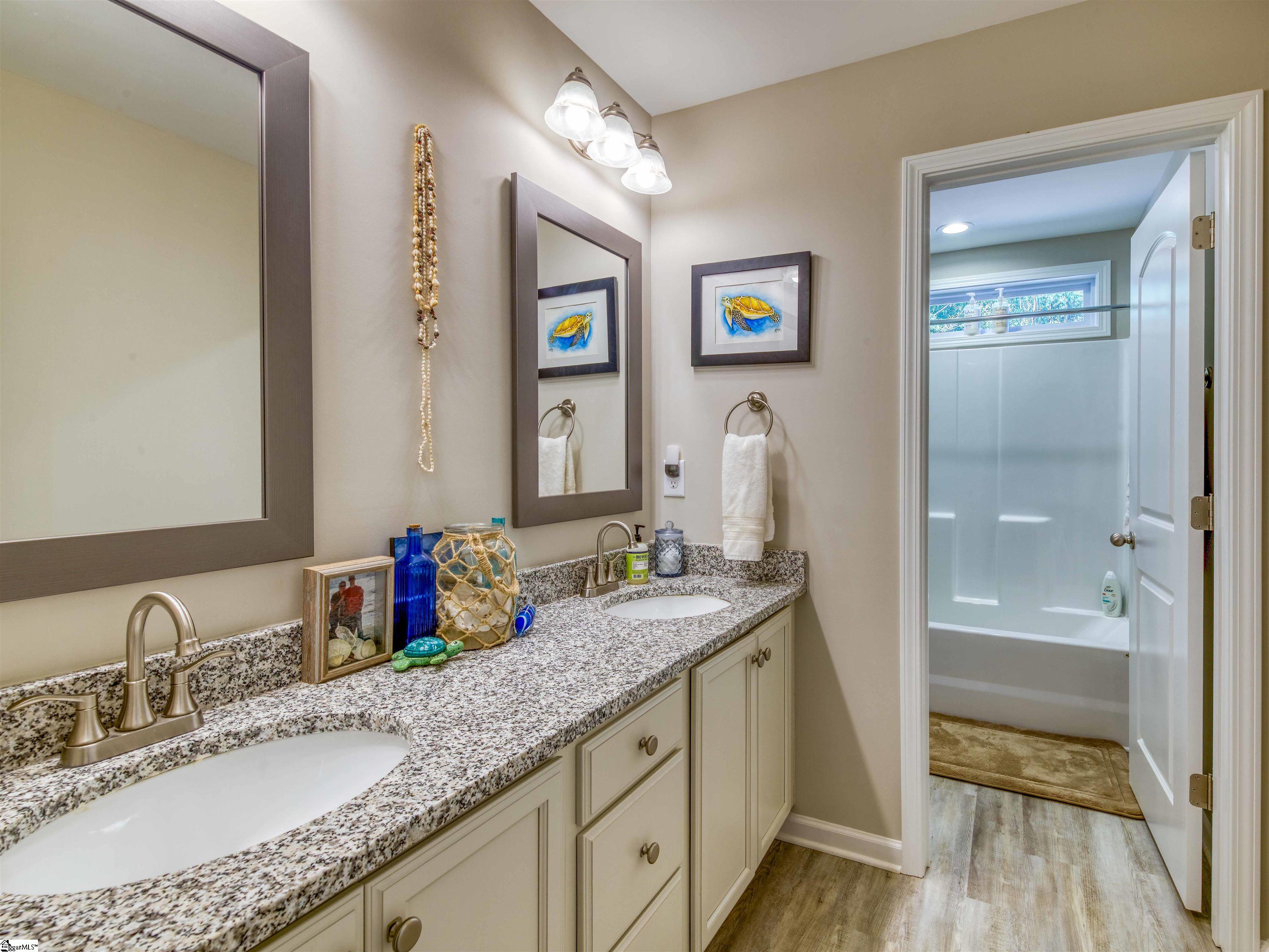 109 Quiet Way photo 13