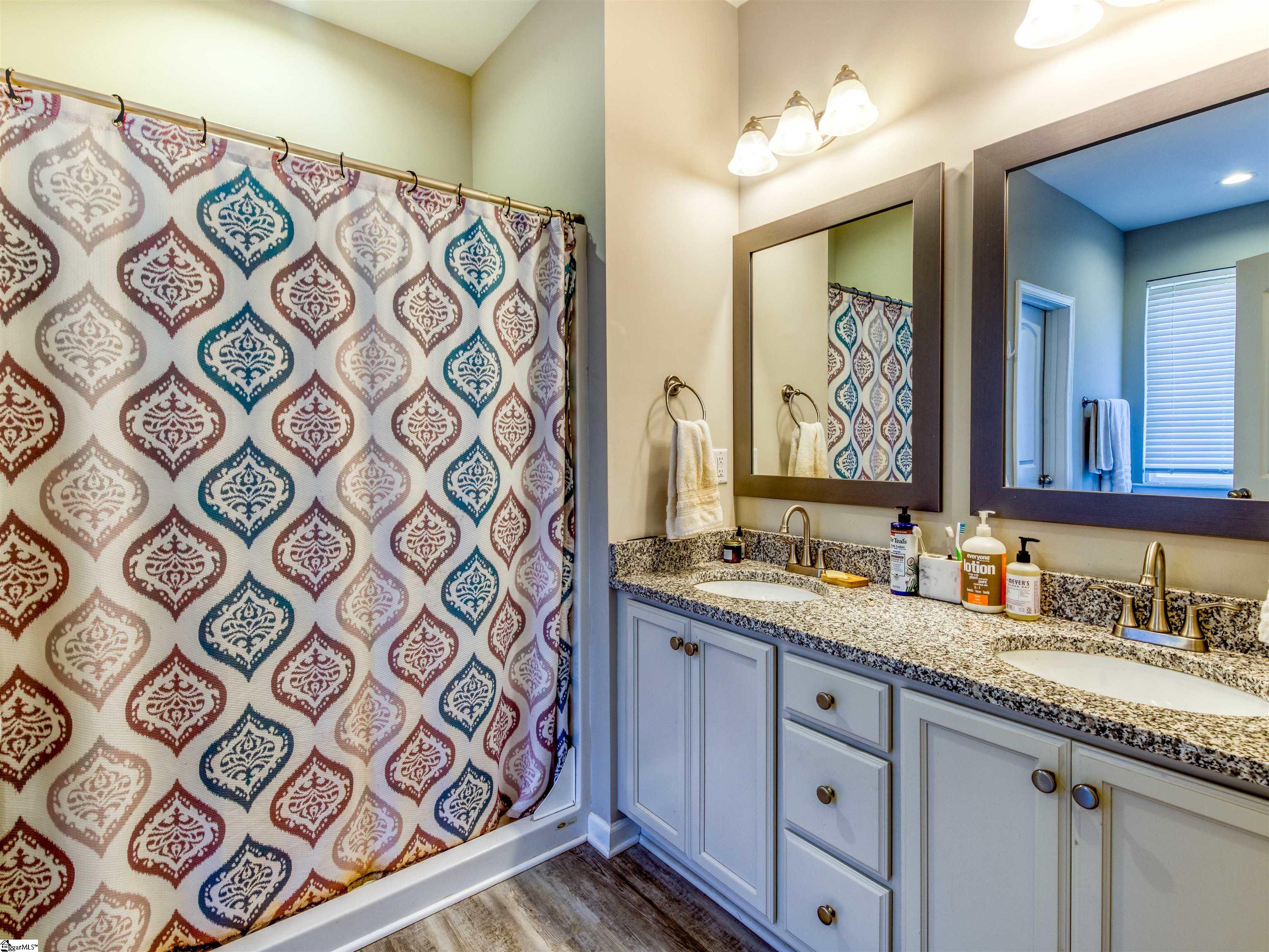 109 Quiet Way photo 10