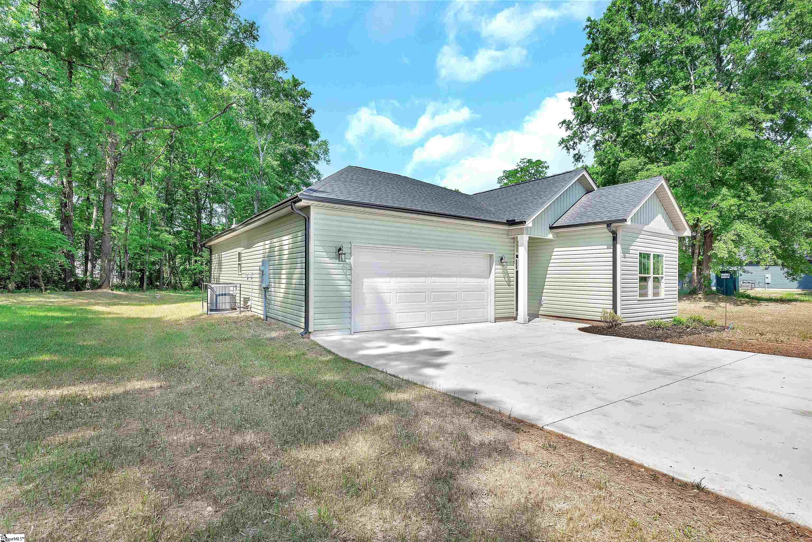 112 Brookridge Drive Anderson, SC 29624