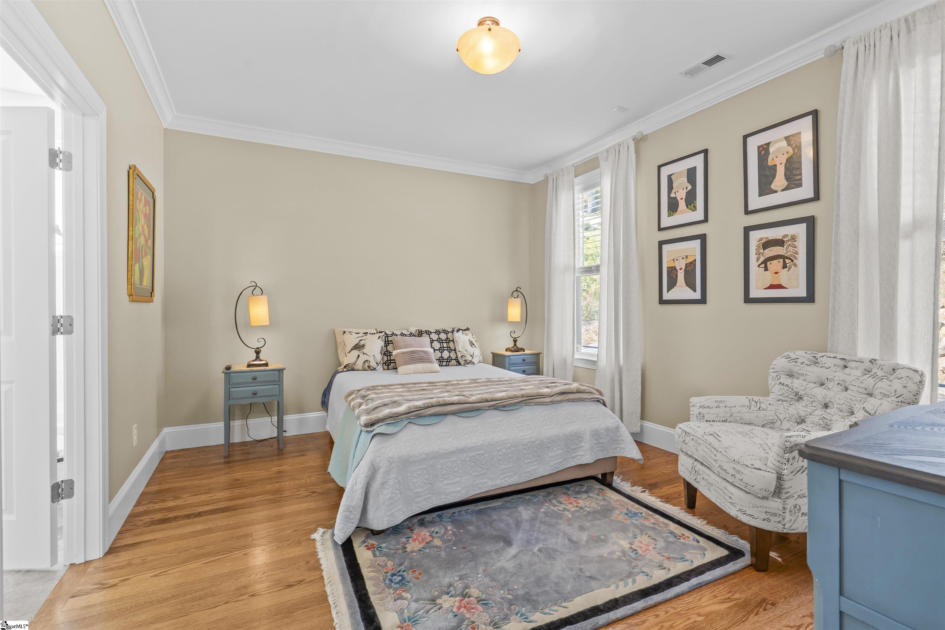 19 Tropicana Court Greenville, SC 29609