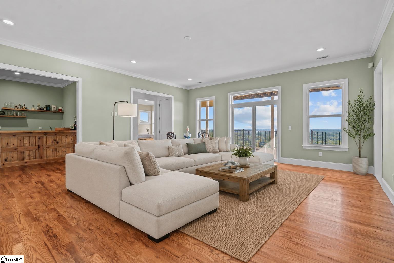 19 Tropicana Court Greenville, SC 29609