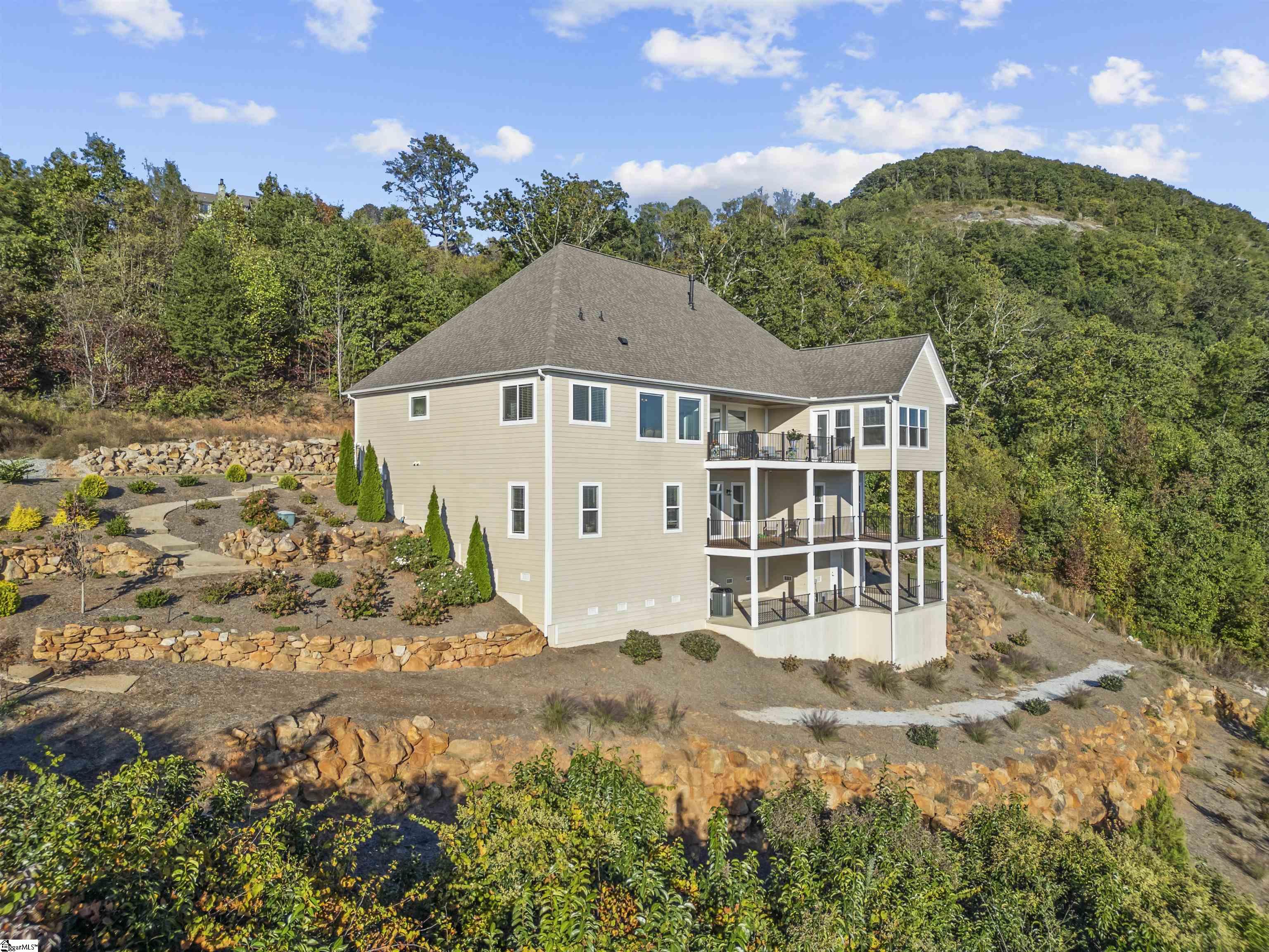 19 Tropicana Court Greenville, SC 29609