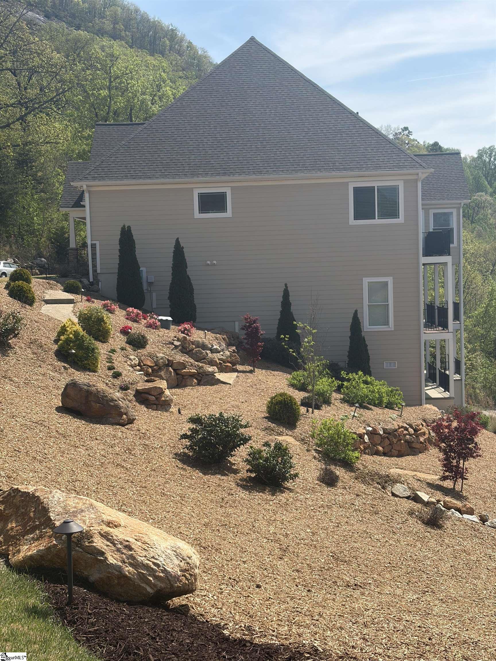 19 Tropicana Court Greenville, SC 29609