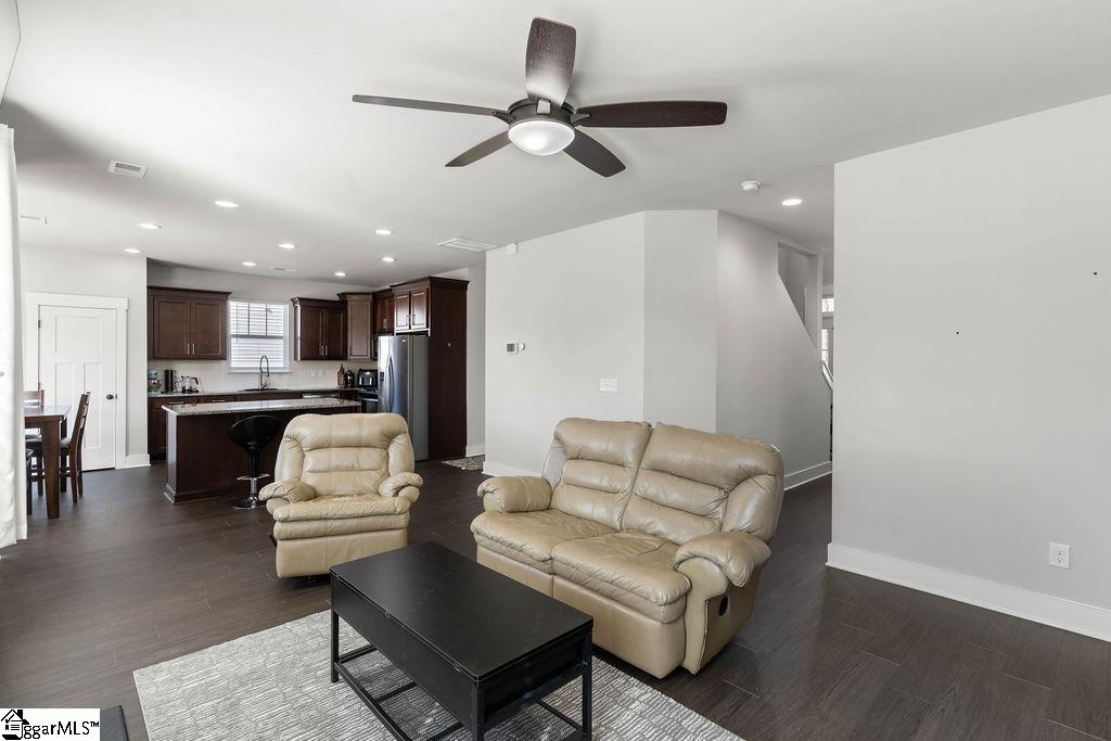 409 Merkel Drive photo 9