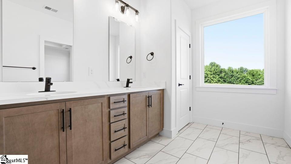 1513 Delhaven Court Campobello, SC 29322