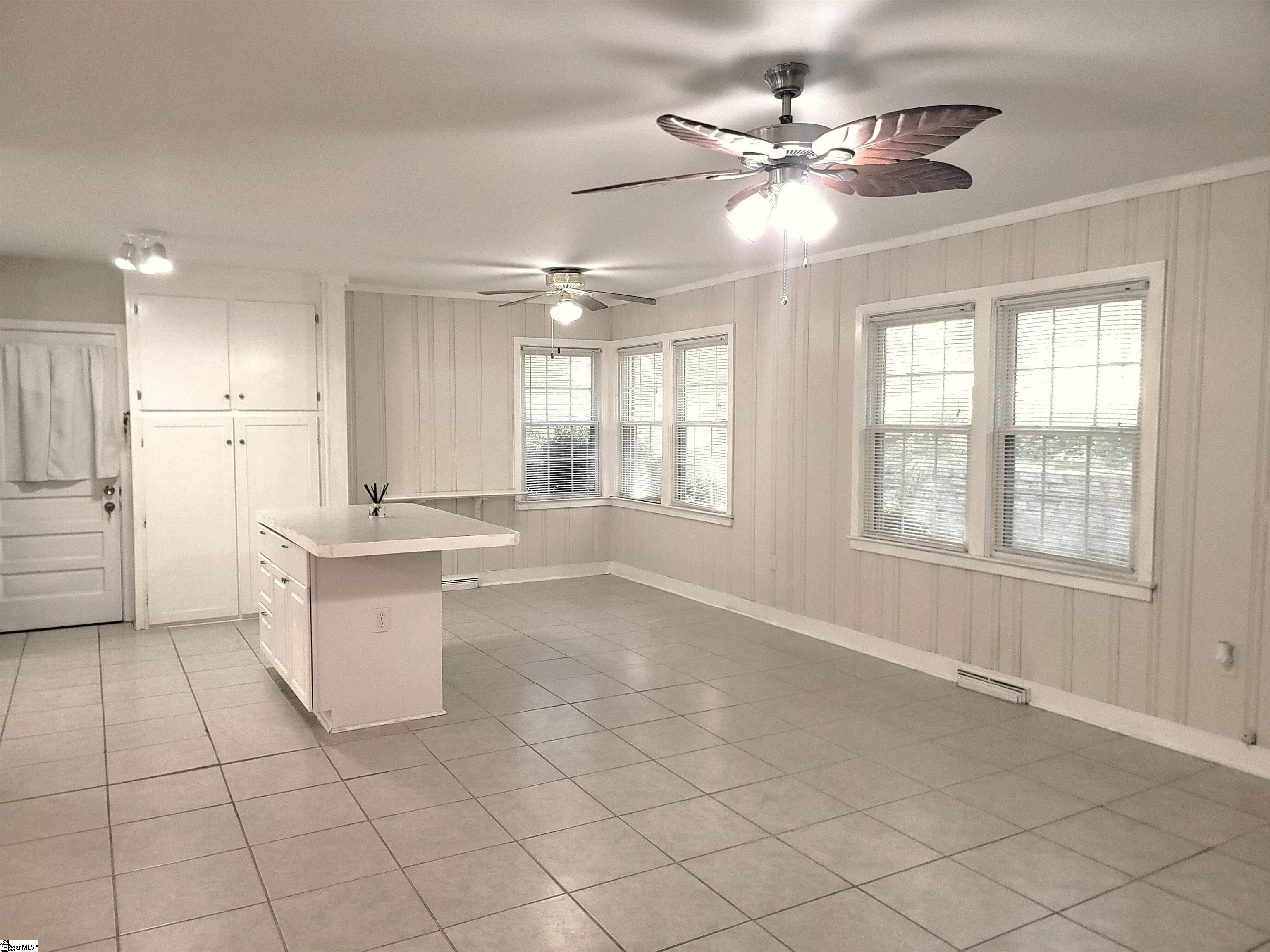 303 Tanglewood Drive Anderson, SC 29621