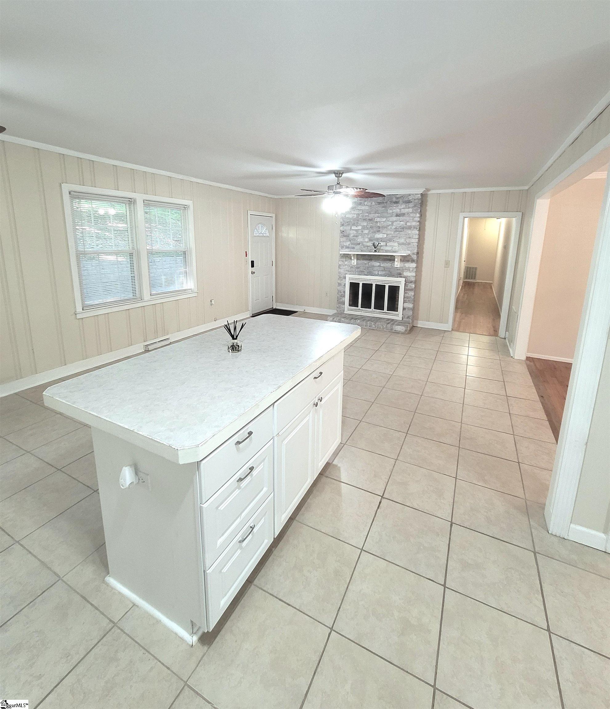 303 Tanglewood Drive Anderson, SC 29621